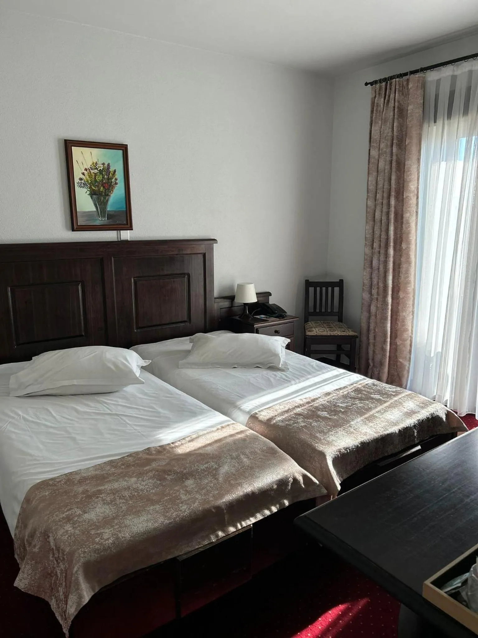 Photo of the whole room, Bed in Hotel Clasic