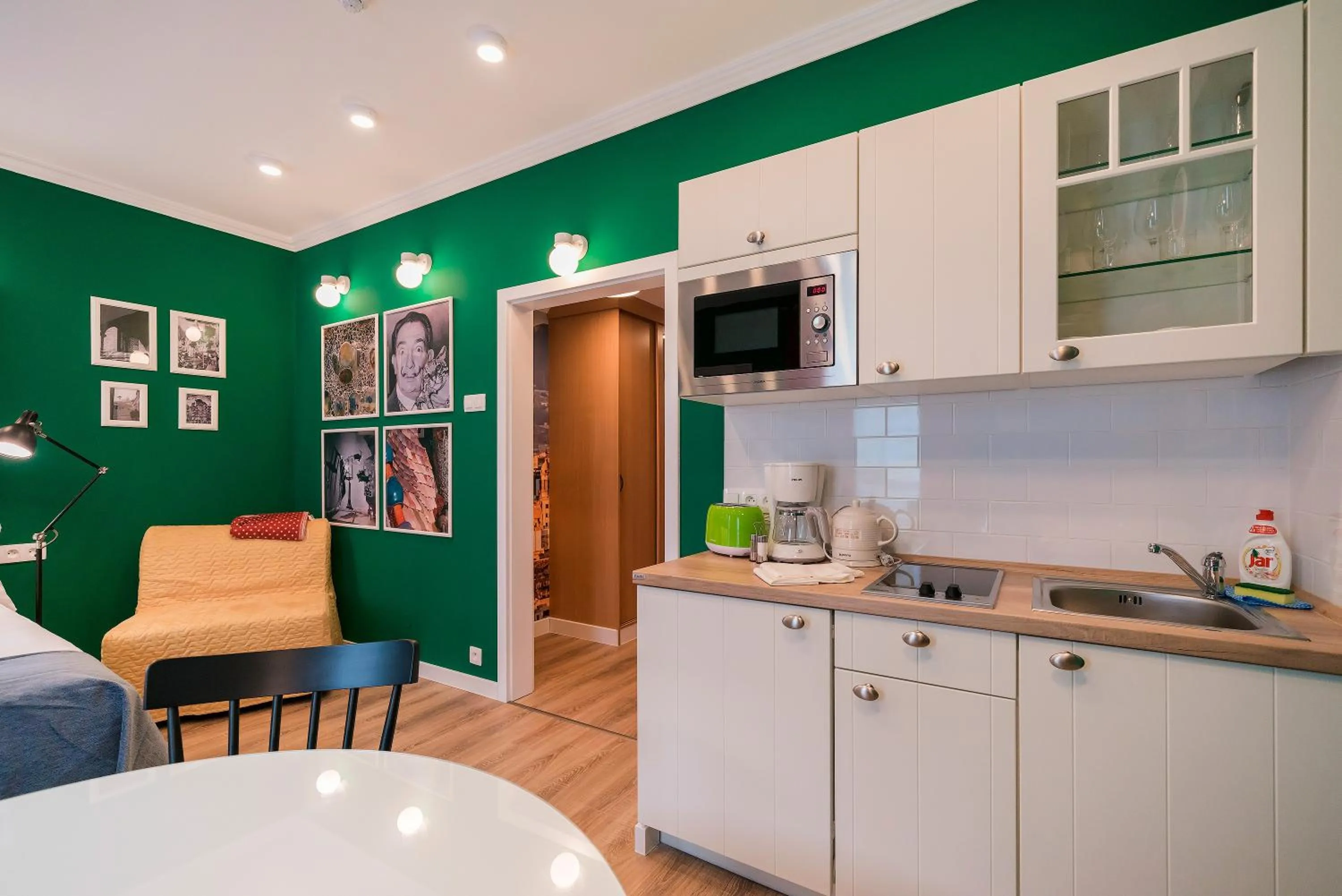 kitchen in Revelton Studios Františkovy Lázně