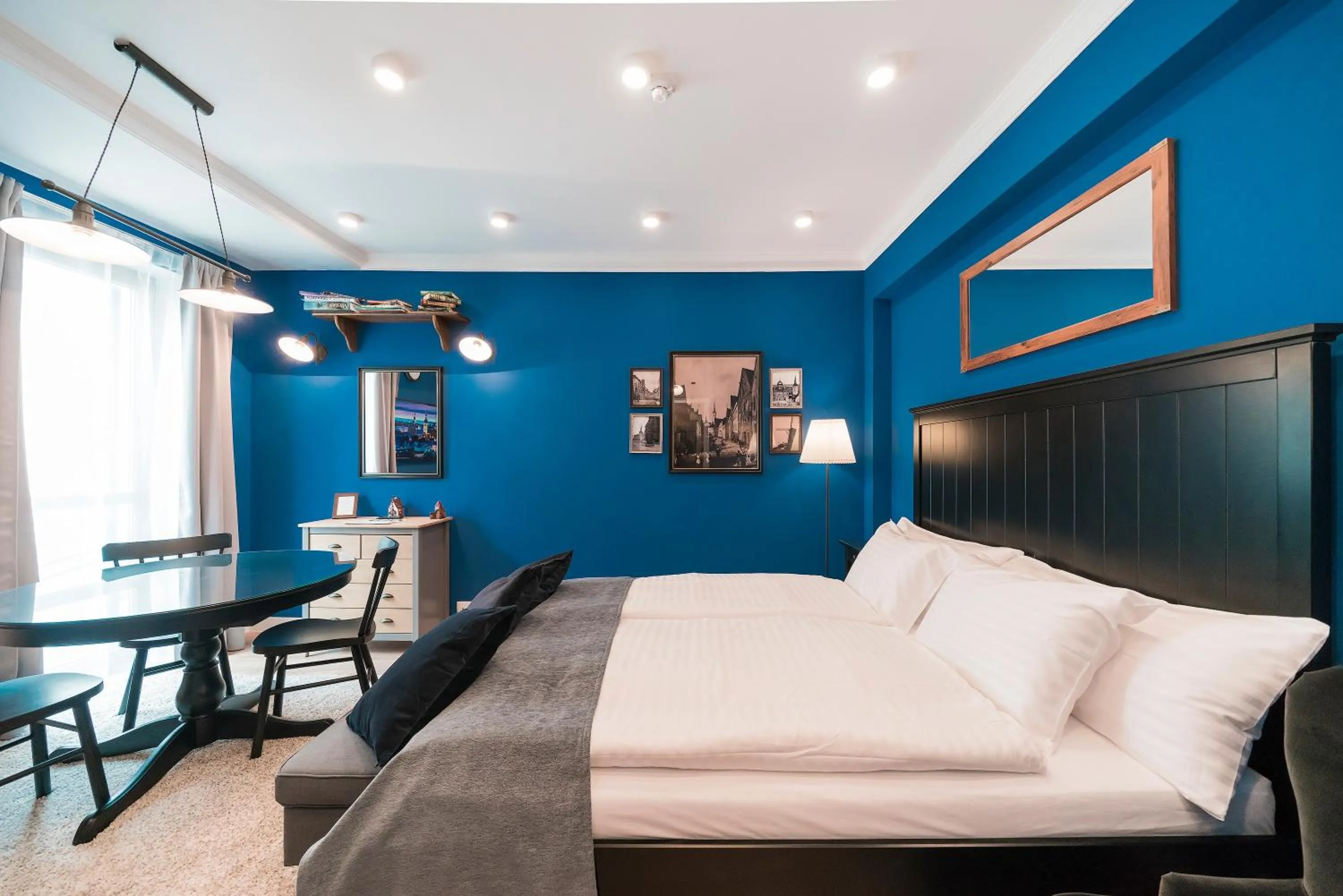 Living room, Bed in Revelton Studios Františkovy Lázně