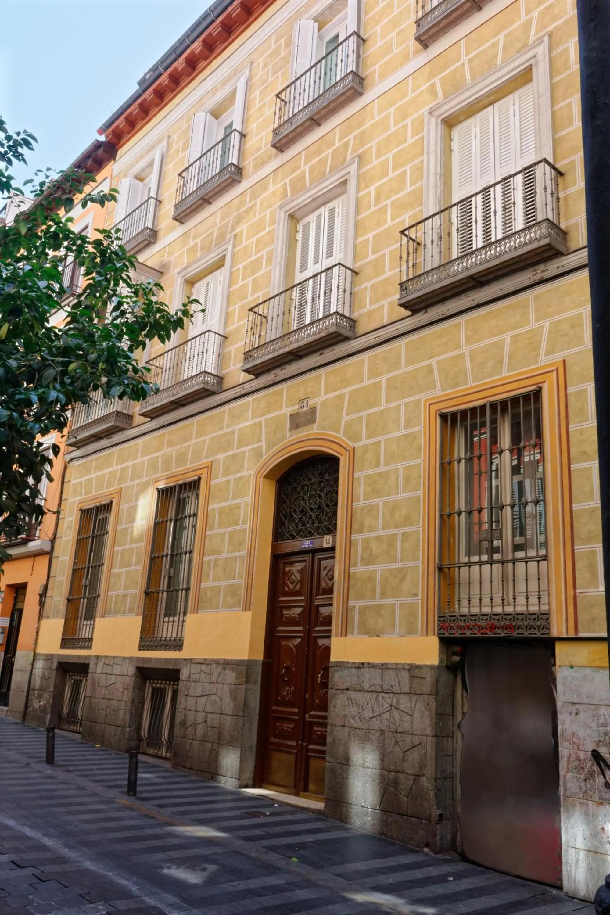 Property building in Arenal Suites Gran Vía