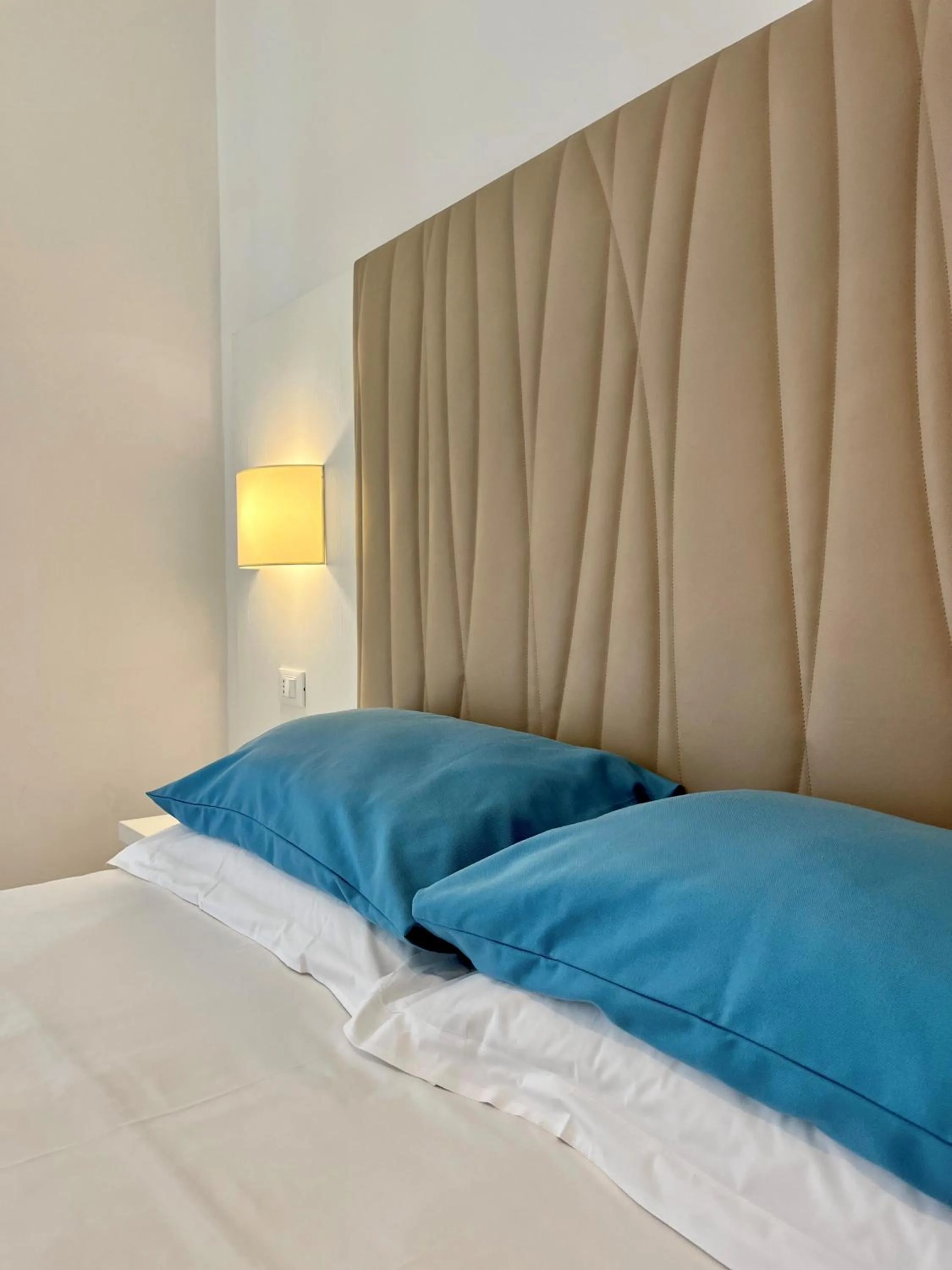 Bed in Albergo Degli Amici