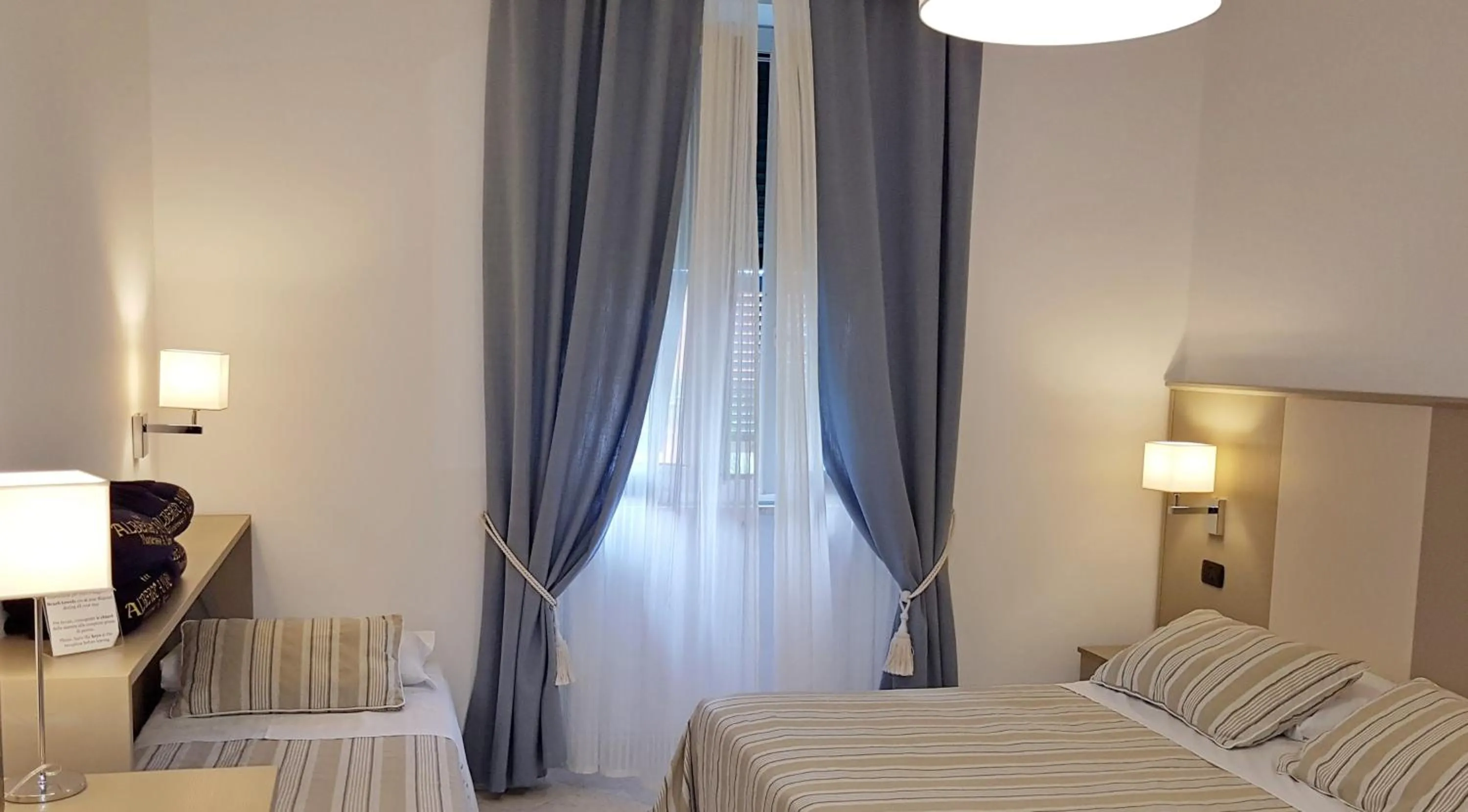 Photo of the whole room, Bed in Albergo Degli Amici