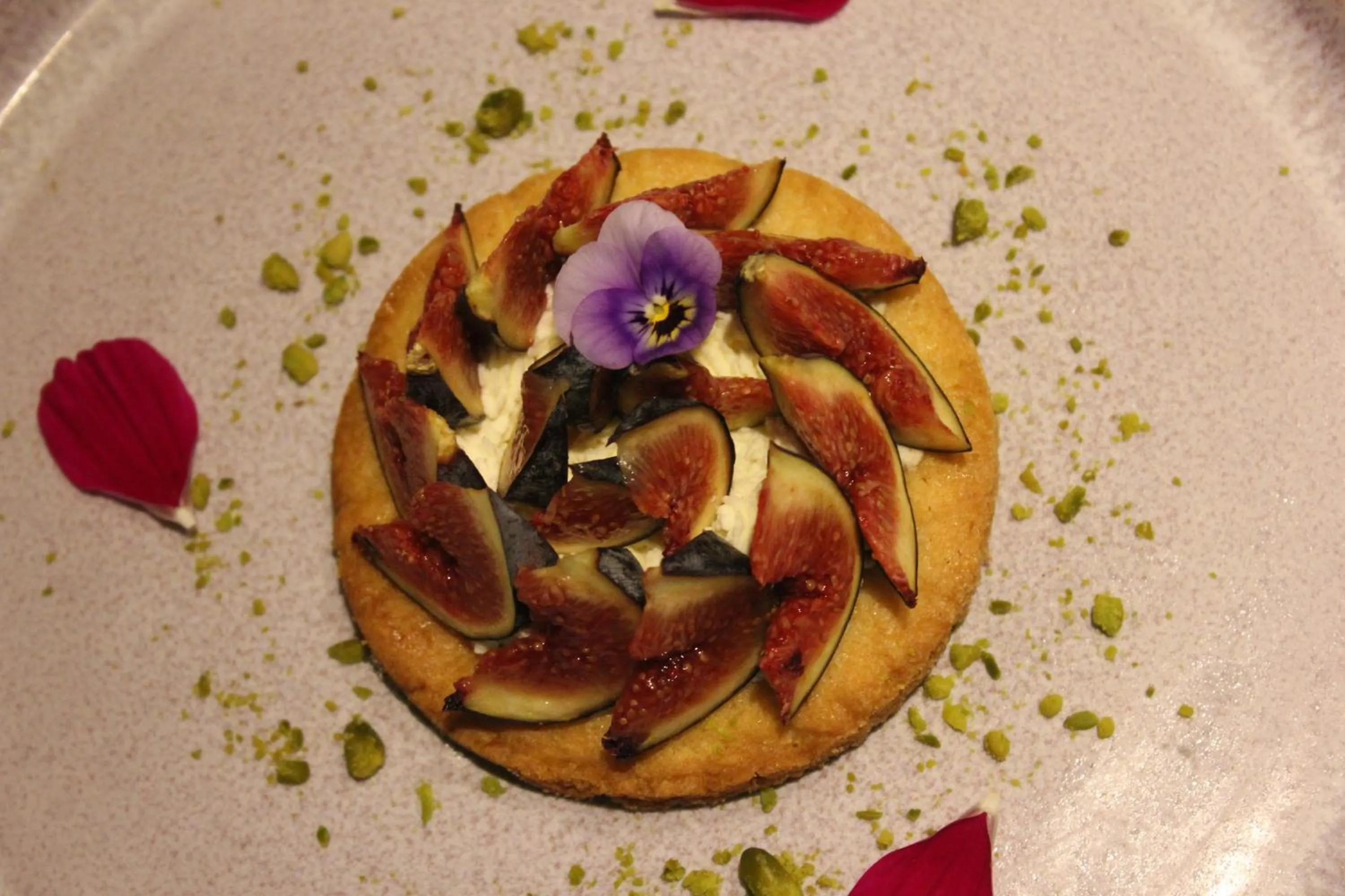 Restaurant/places to eat in Logis Hôtel - Le Manoir de Sauvegrain