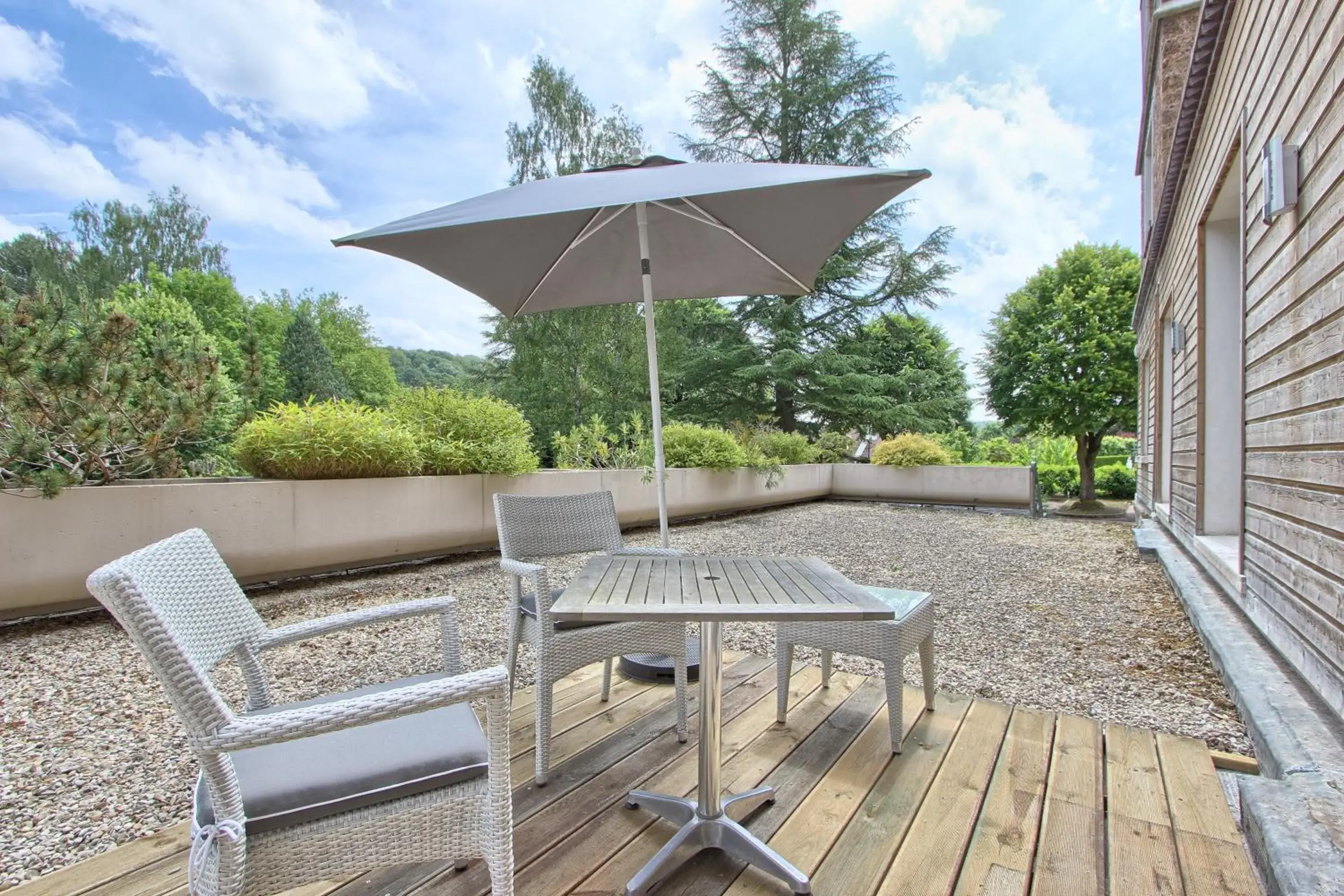 Garden in Logis le Manoir de Sauvegrain