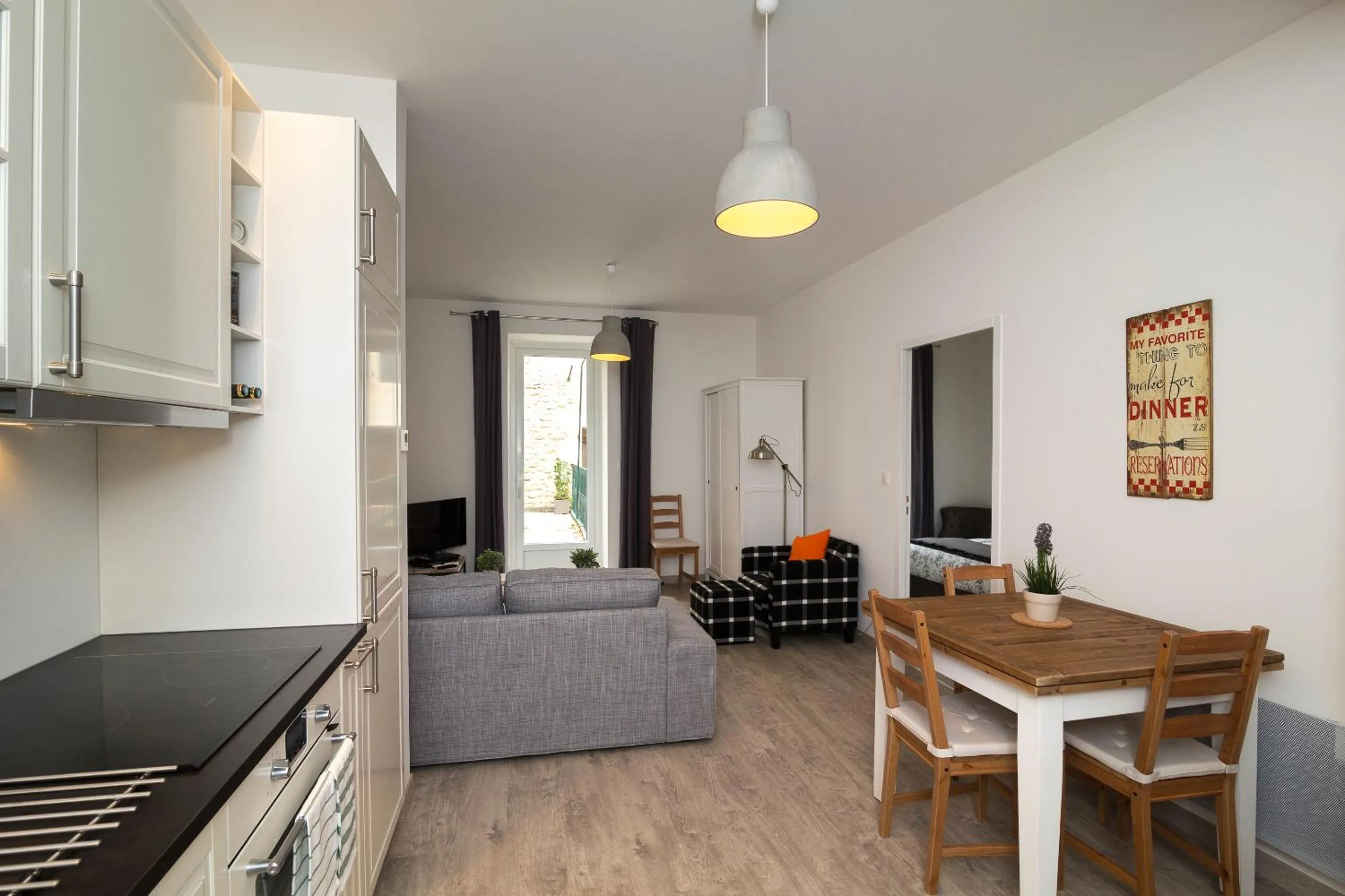 Apartment with Terrace in Bordeaux Village Blaye