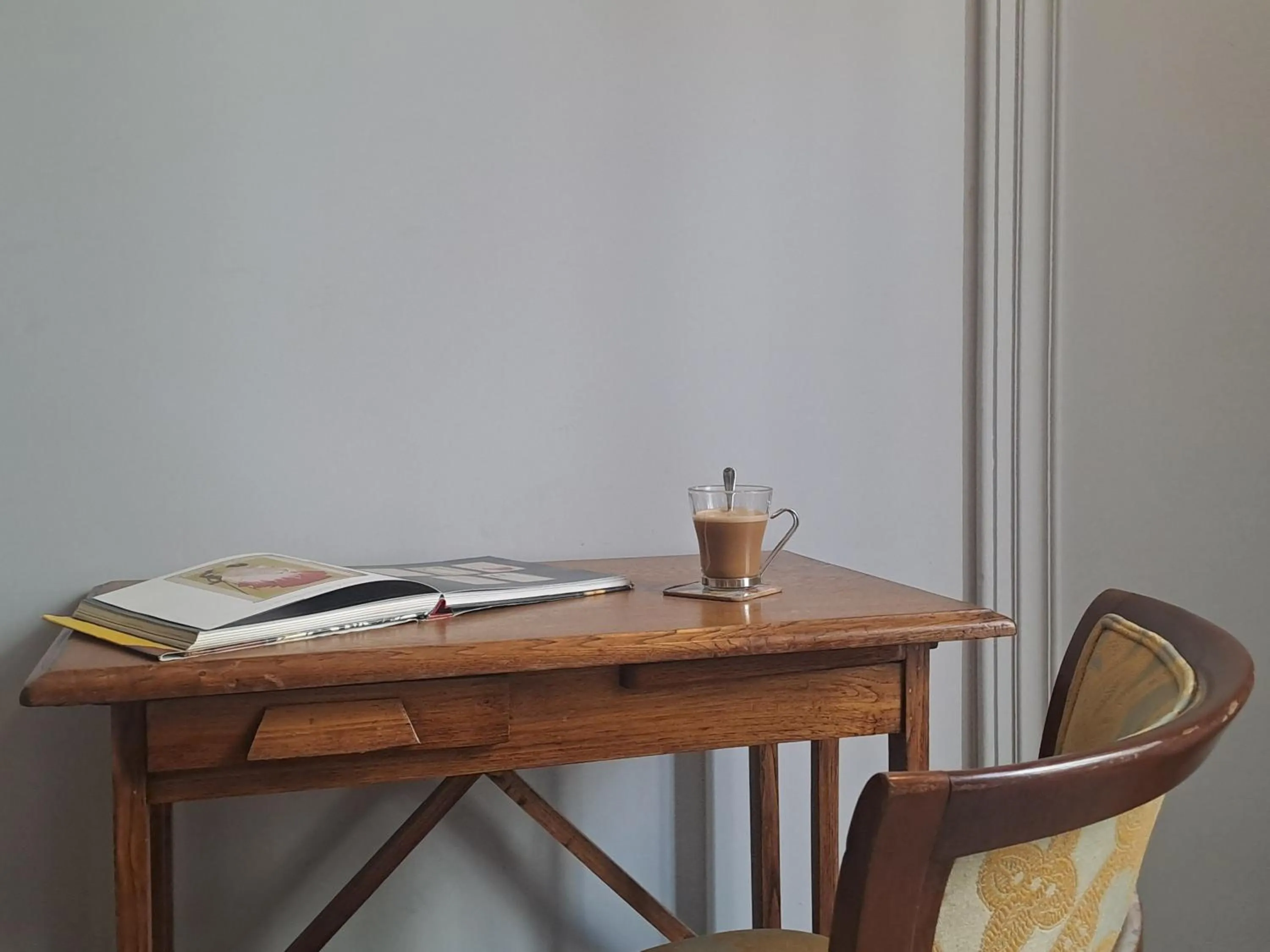 Decorative detail in Circa 1905