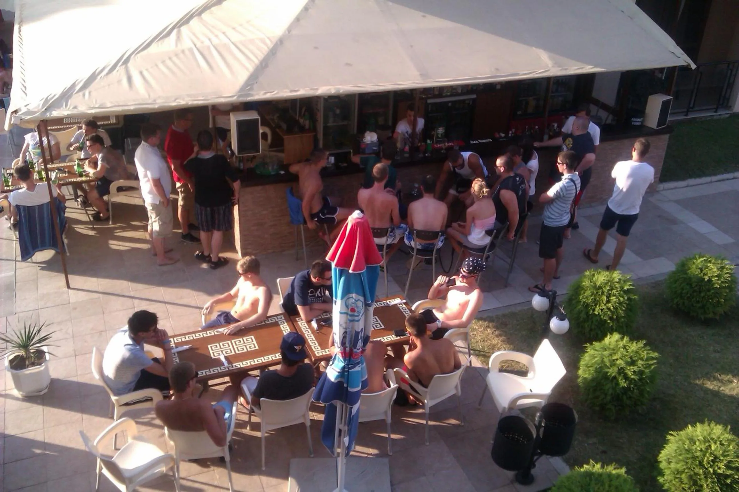 Restaurant/places to eat in TSB Sunny Victory