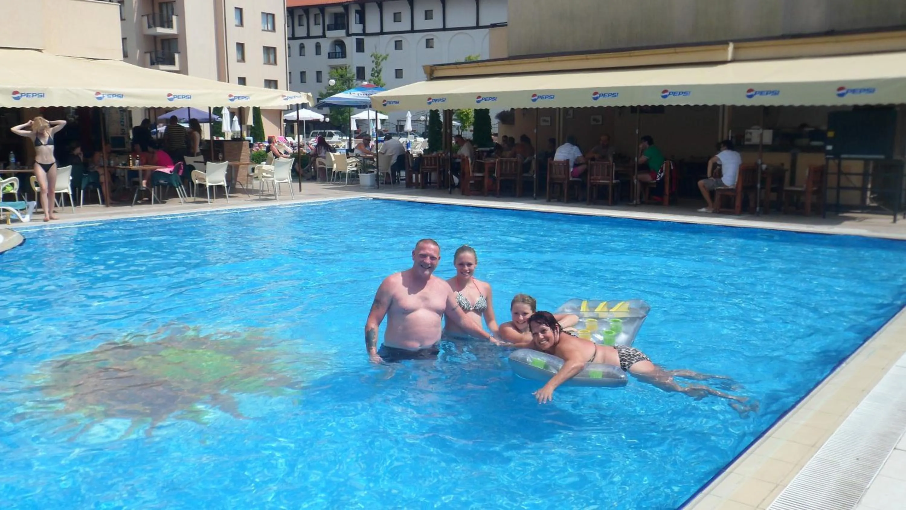 Day in TSB Sunny Victory