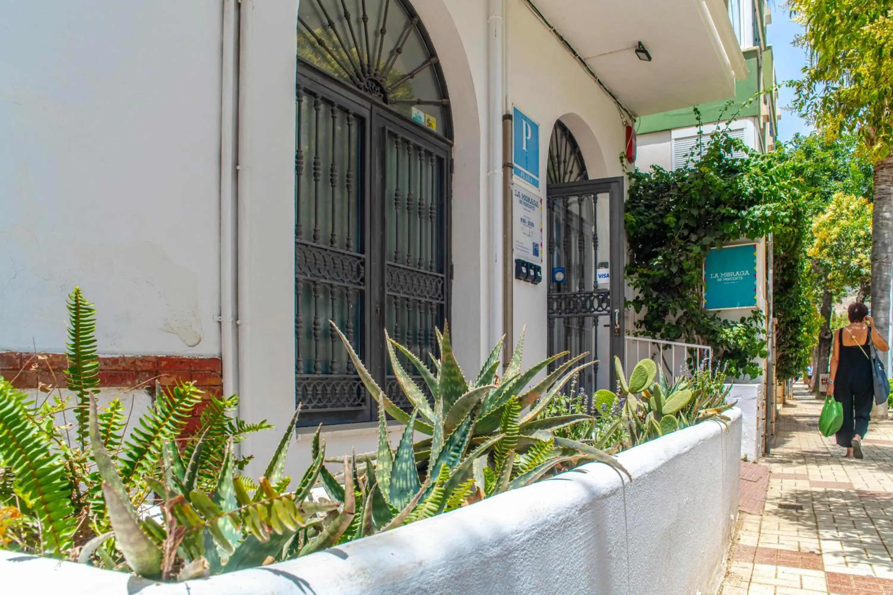 Property building in La Moraga de Poniente Malaga Hostel Property building in La Moraga de Poniente Malaga Hostel