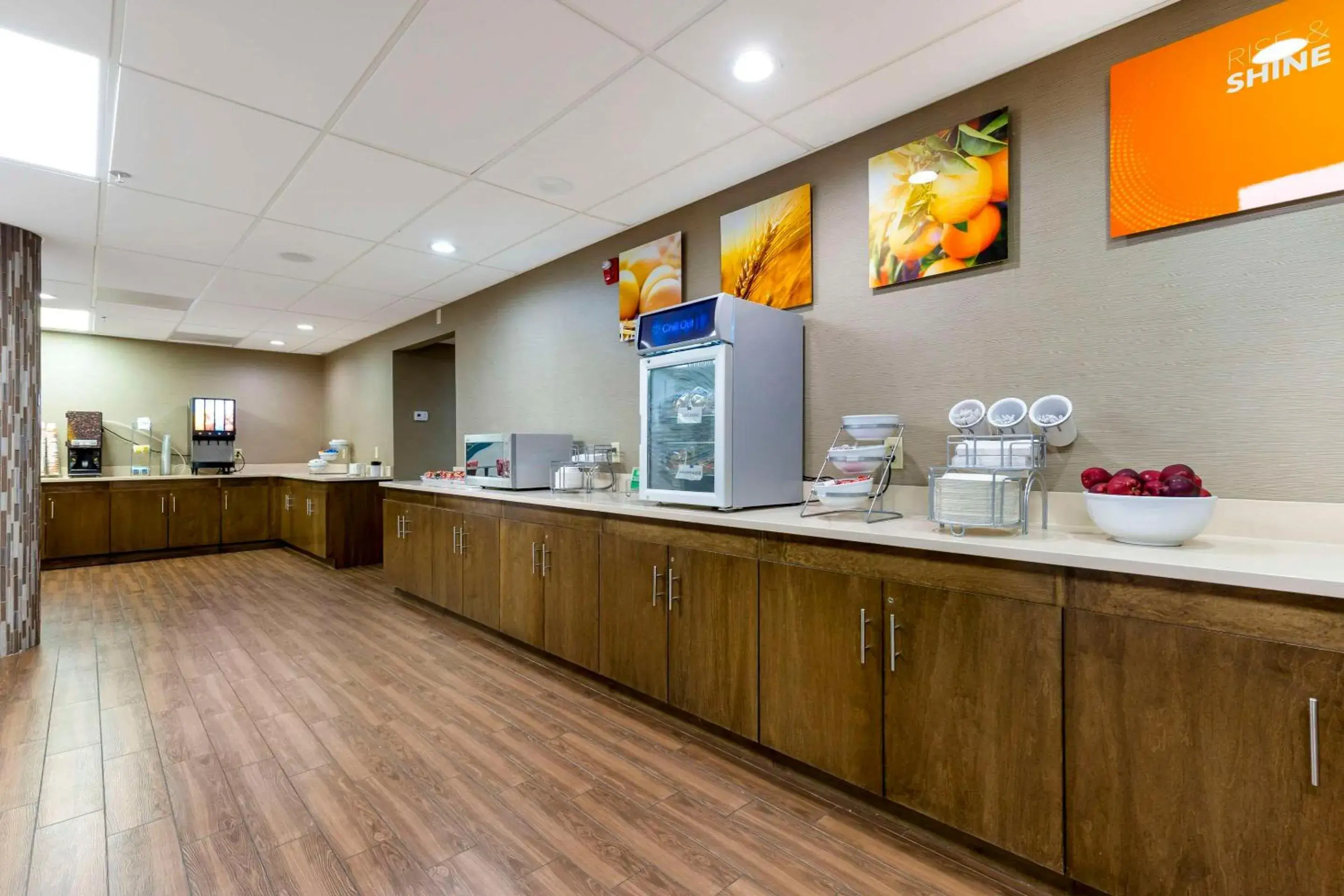 Breakfast in Comfort Suites Near Potomac Mills Breakfast in Comfort Suites Near Potomac Mills