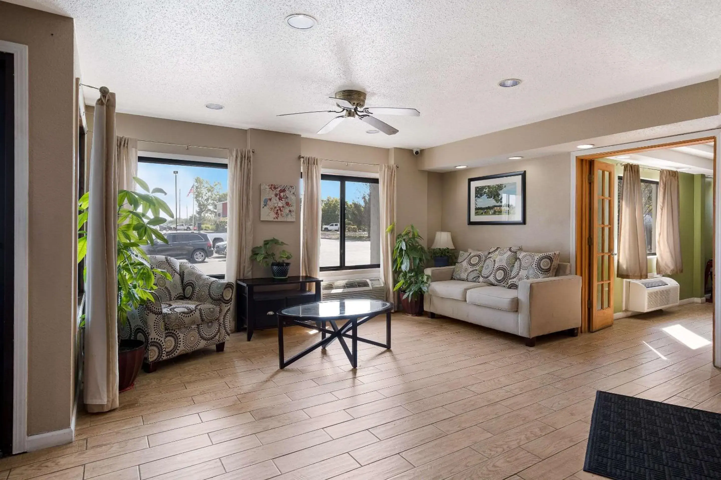 Lobby or reception in Quality Inn Ashland East Lobby or reception in Quality Inn Ashland East