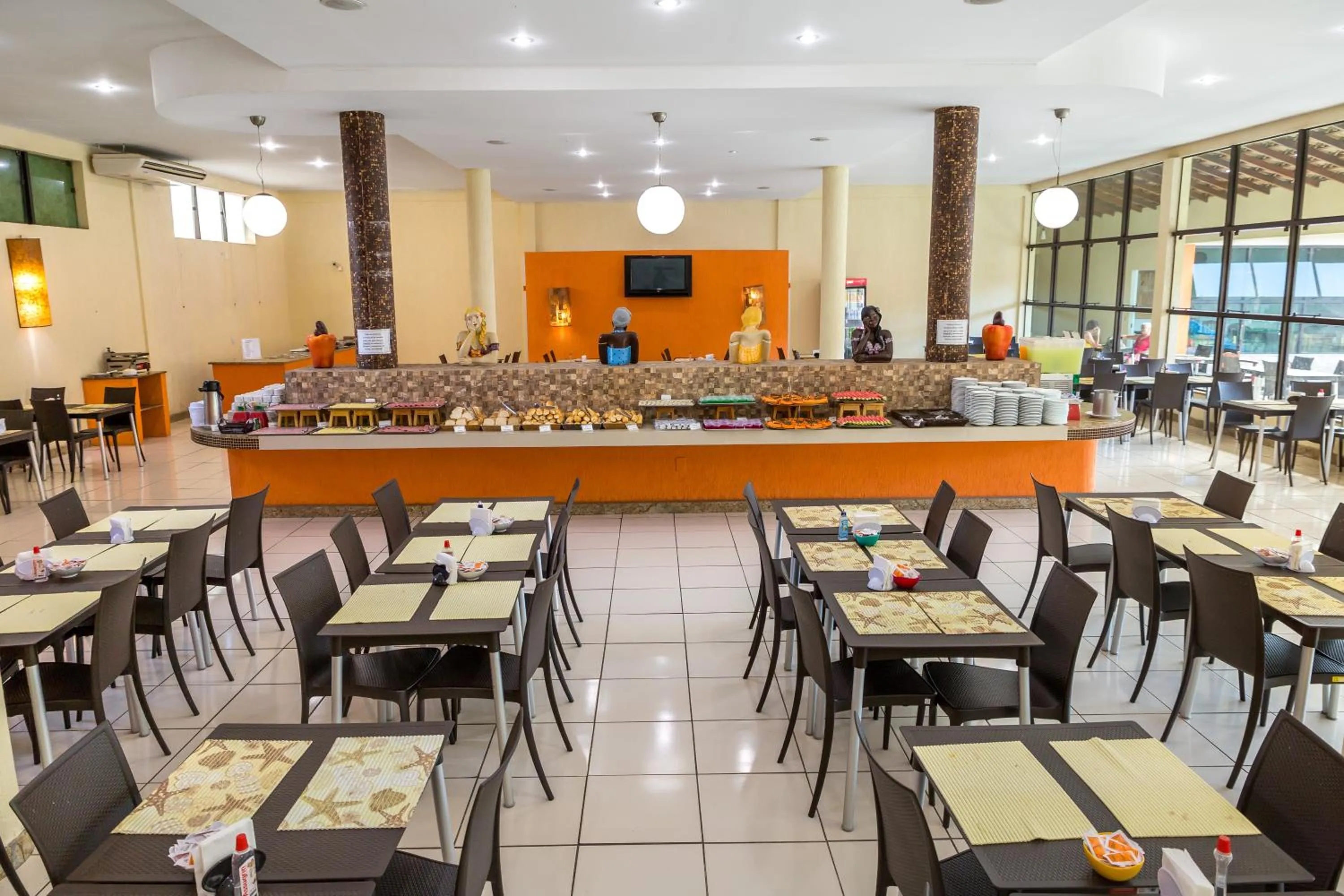 Breakfast in Hotel Beach Hills