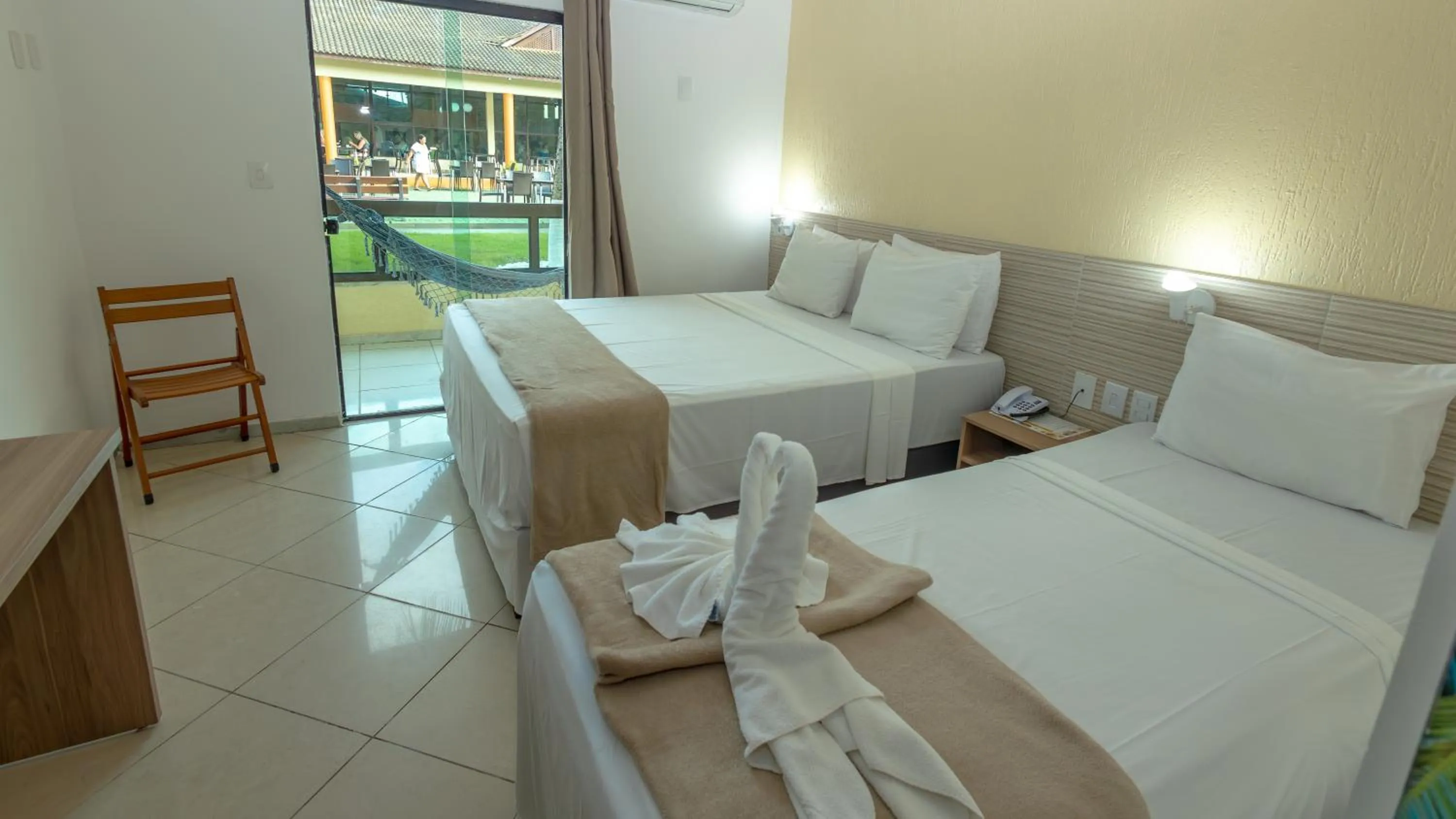 Bedroom, Bed in Hotel Beach Hills