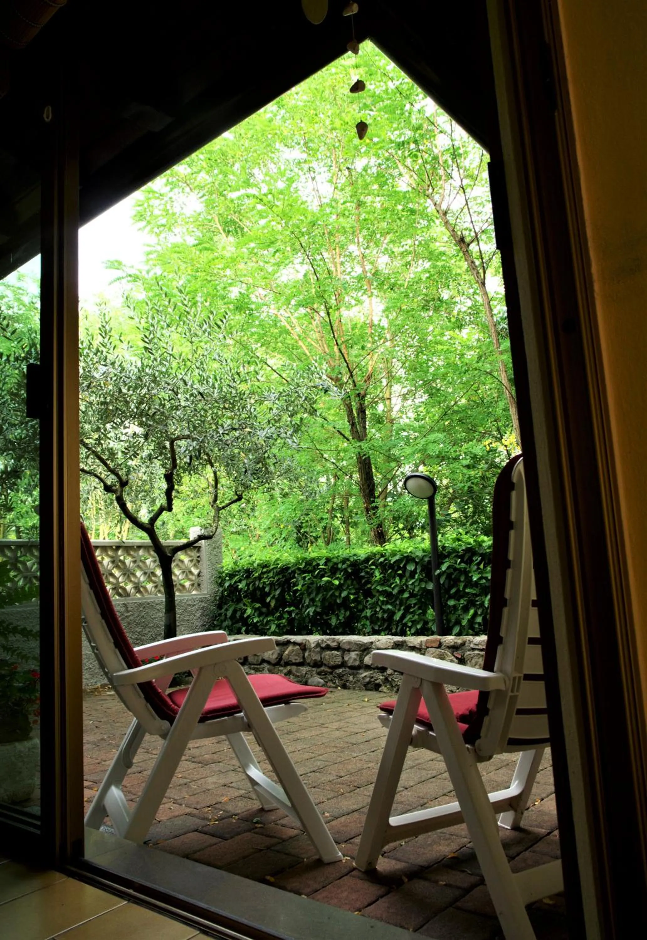 Garden view in B&B Ca di me