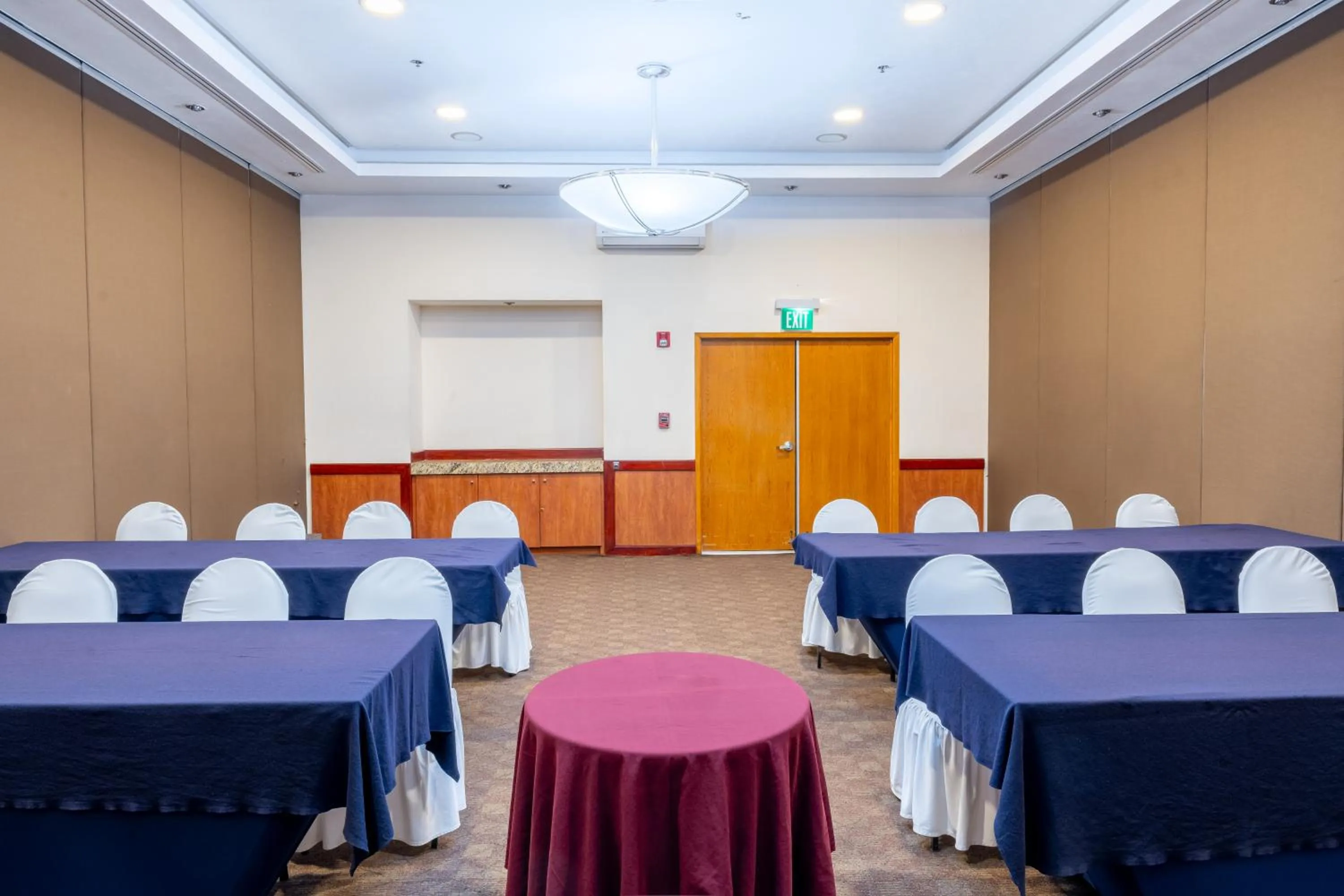 Meeting/conference room in Fiesta Inn Poza Rica