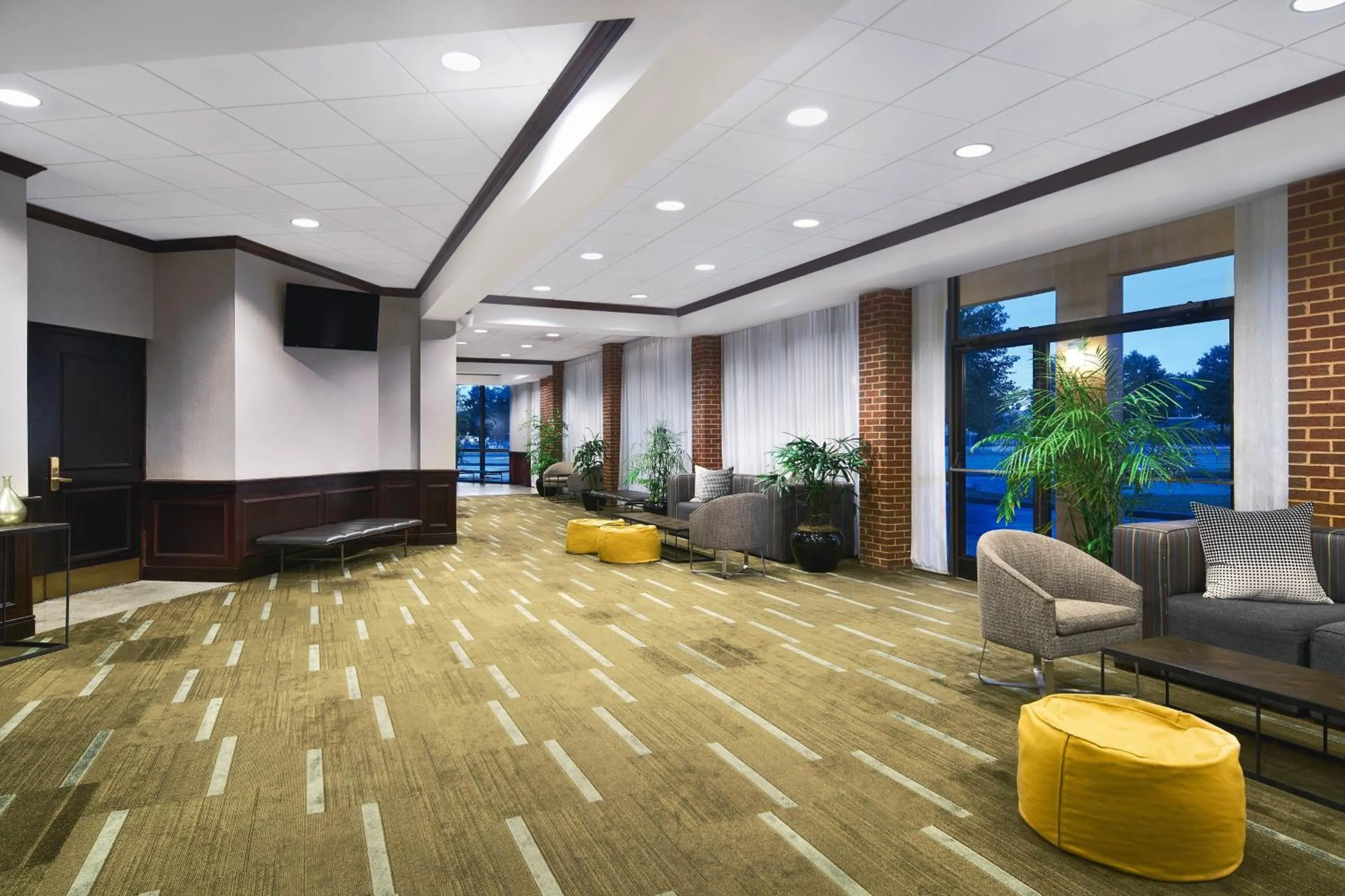 Meeting/conference room in Four Points by Sheraton Richmond Airport