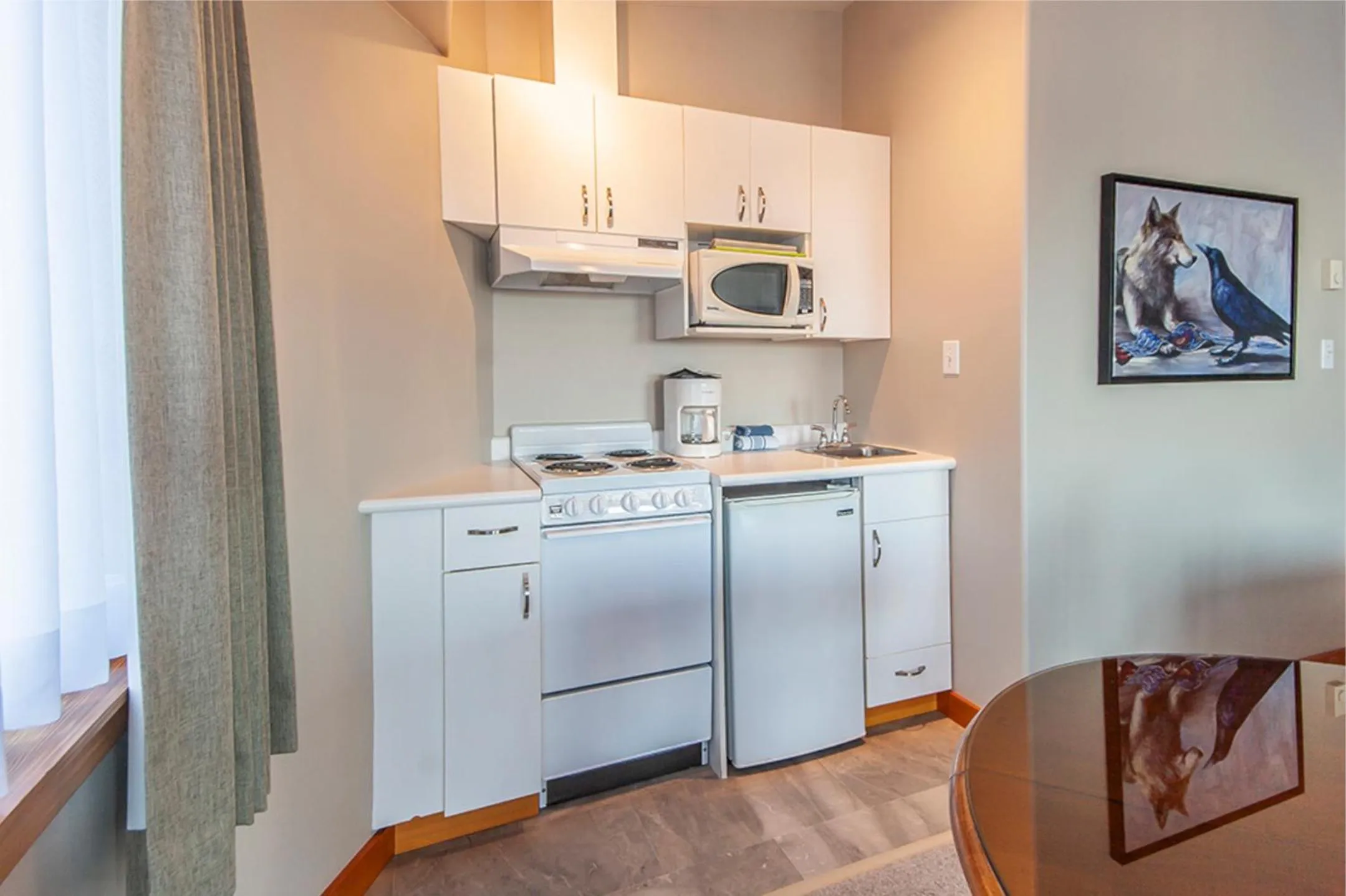 Kitchen or kitchenette in Himwitsa Lodge