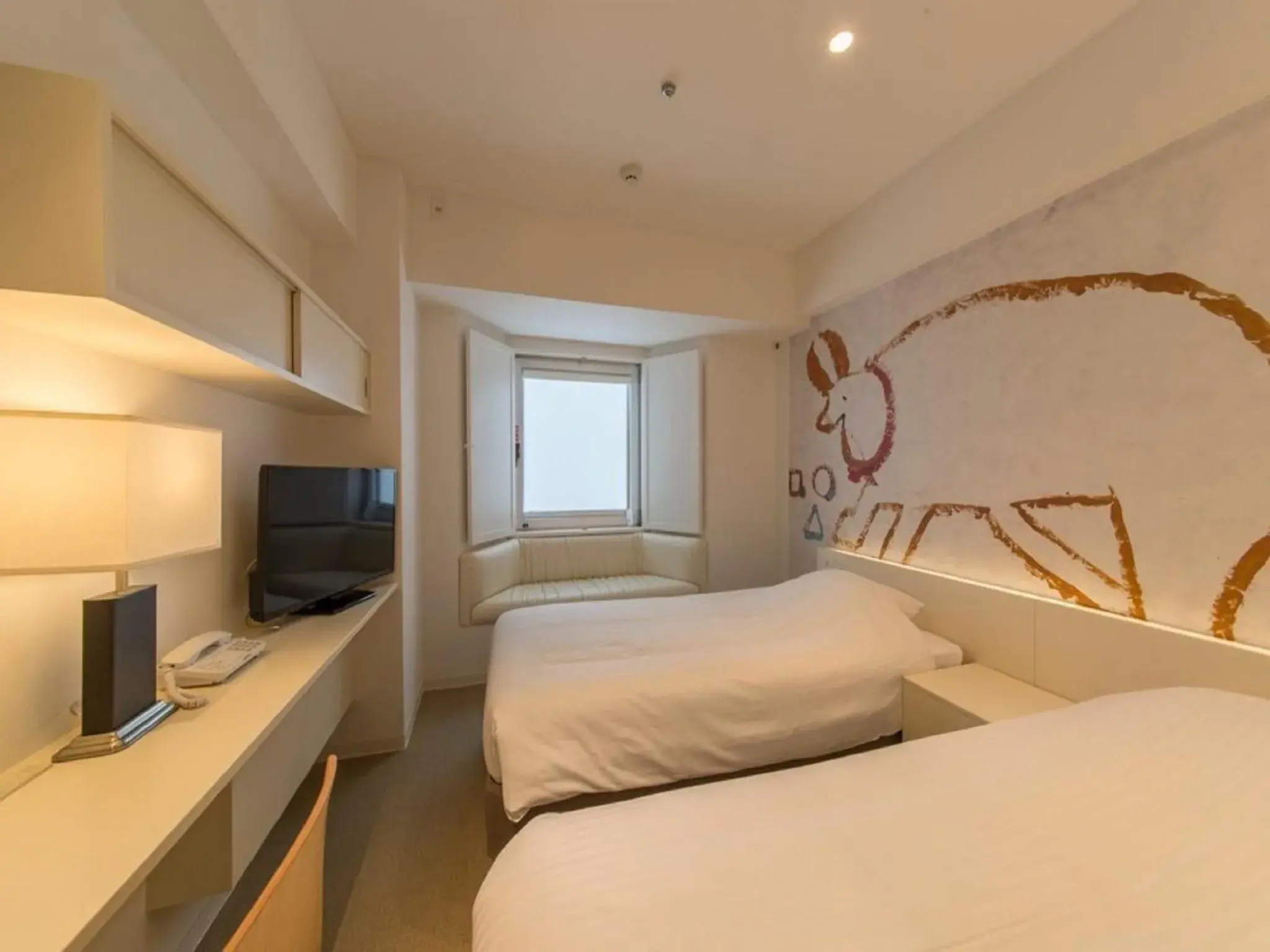 Twin Room in Hotel Art Stay Naha Kokusai-Dori Twin Room in Hotel Art Stay Naha Kokusai-Dori