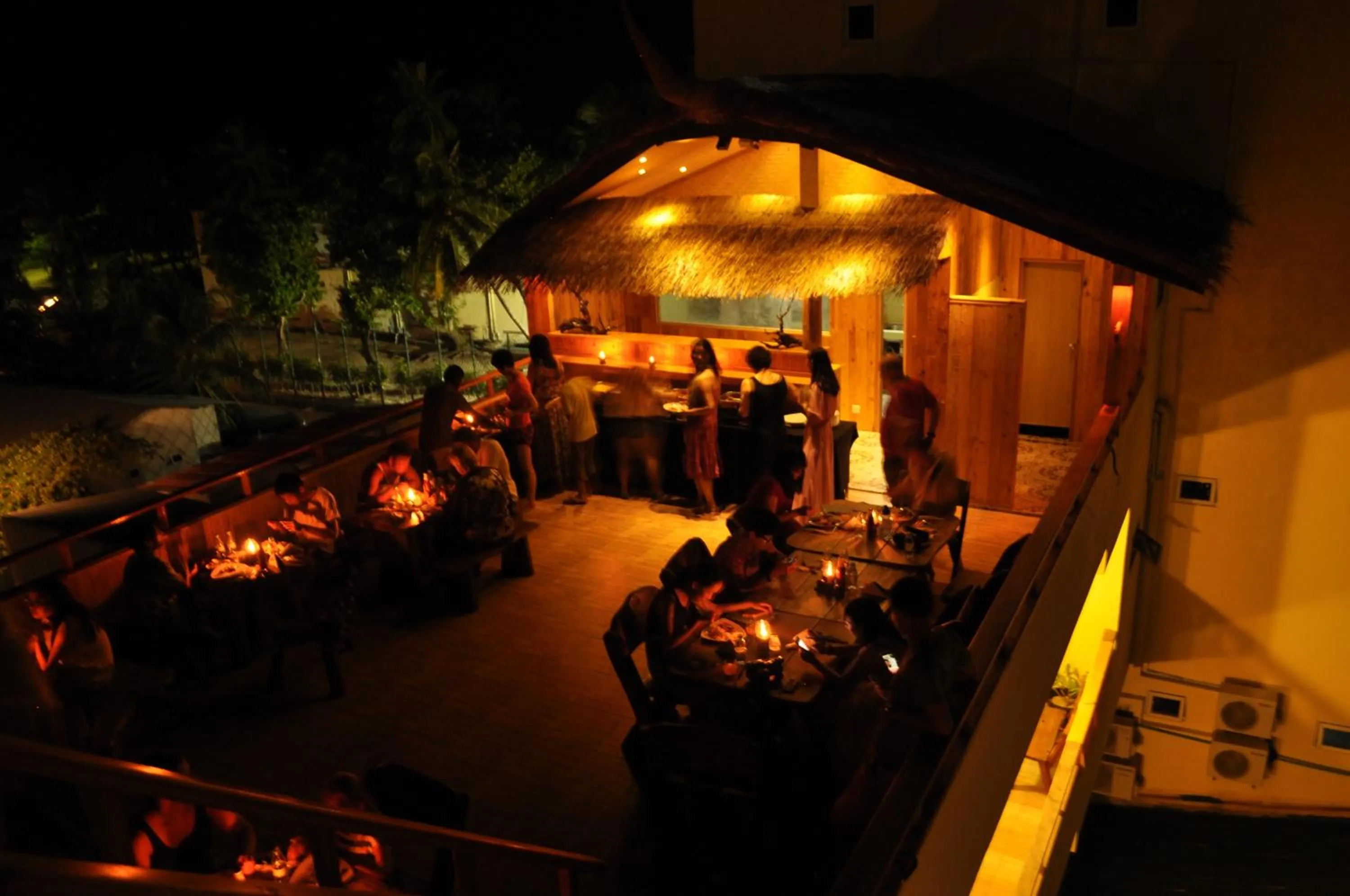 Restaurant/places to eat in Summer Villa Guest House