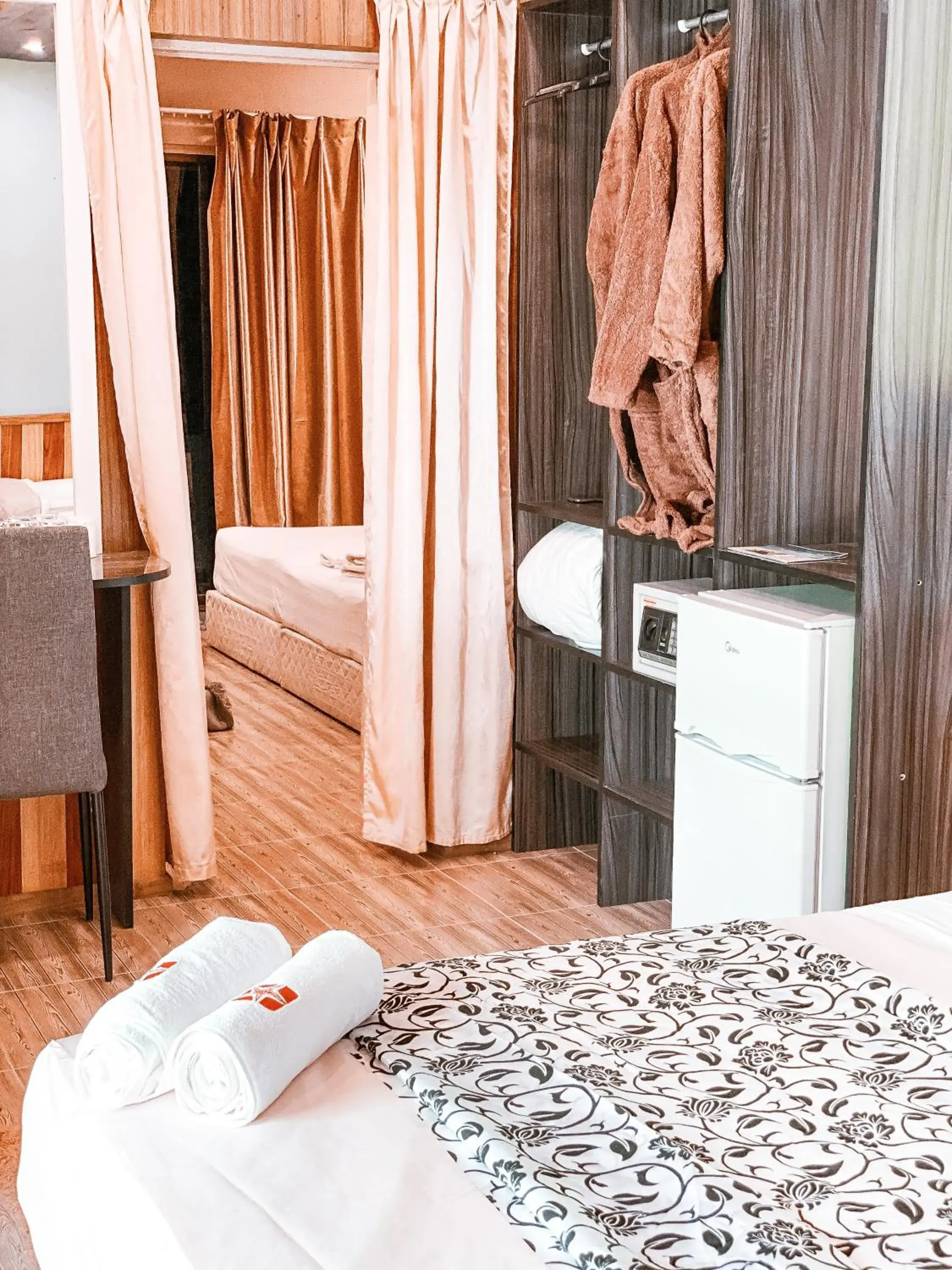 Bed in Summer Villa Guest House Bed in Summer Villa Guest House