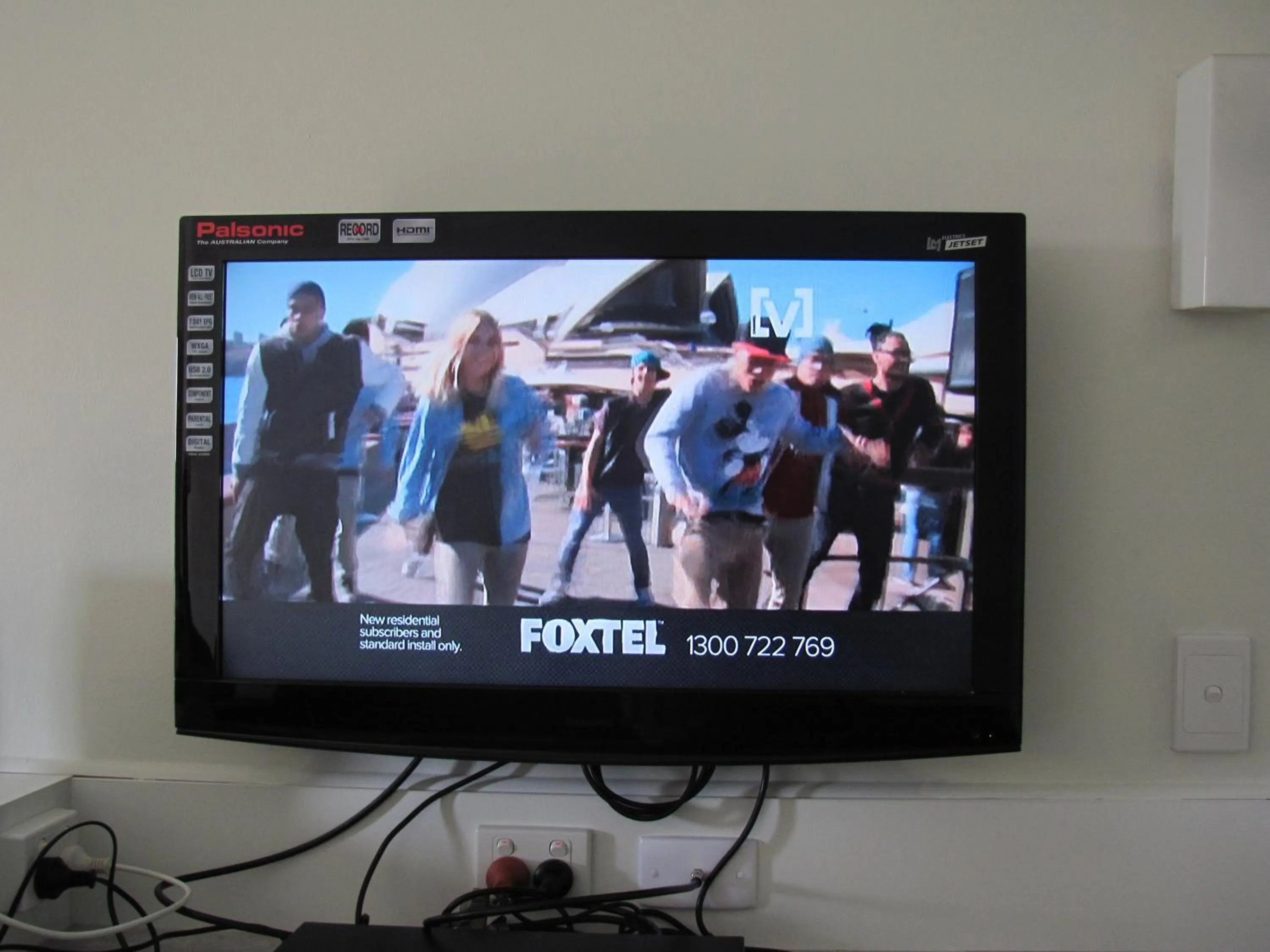 TV and multimedia in Tweed Central Motel