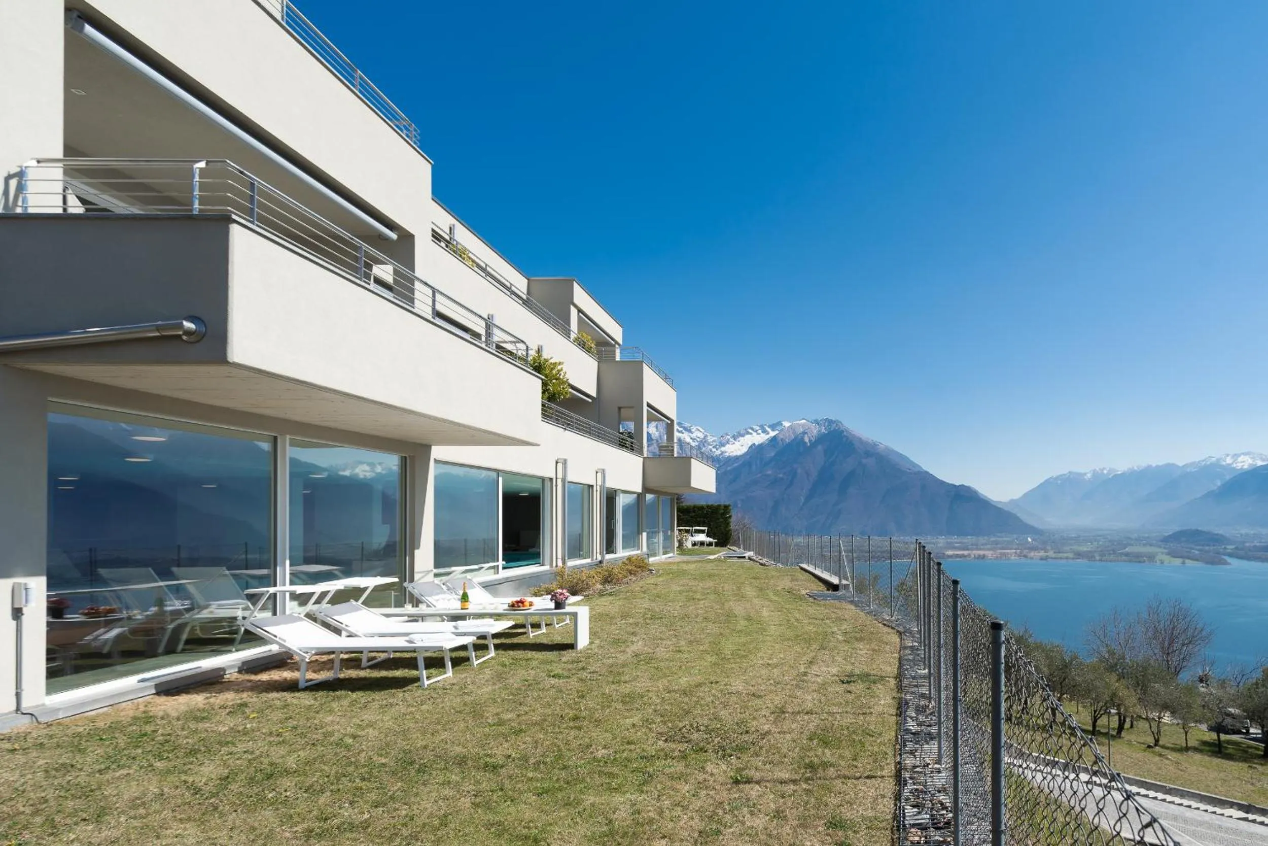 Valarin Residence & Villa Valarin Elite by Rent All Como