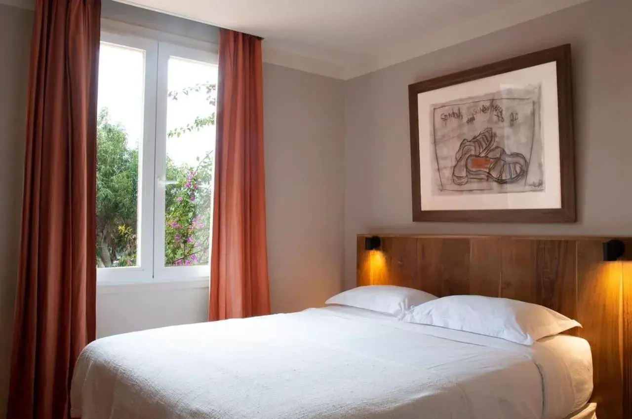 Double Room in Hôtel Le Porquerollais Double Room in Hôtel Le Porquerollais