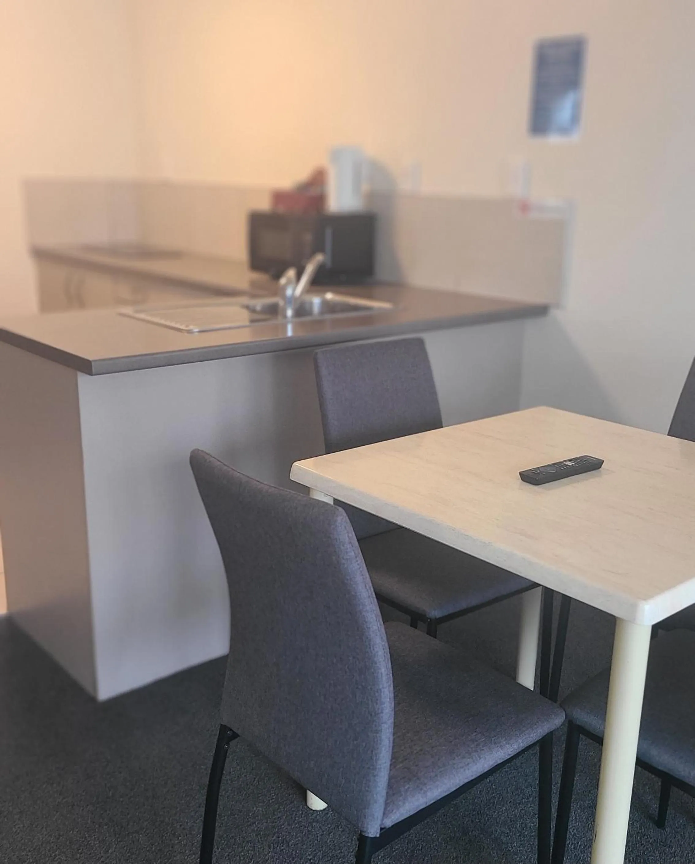 Dining area in BK's Fountain Court Motel