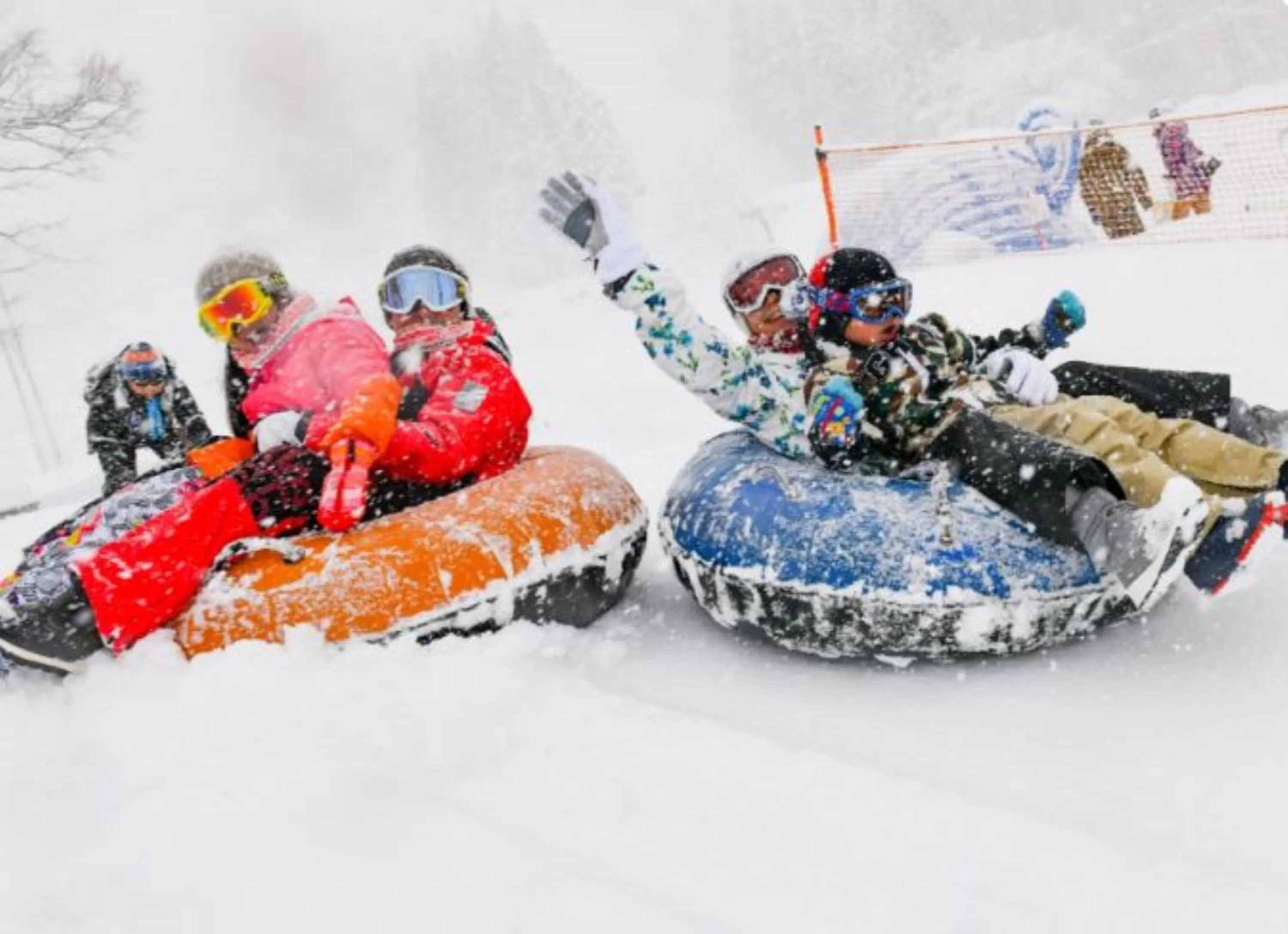 Skiing in Shosenkaku Kagetsu