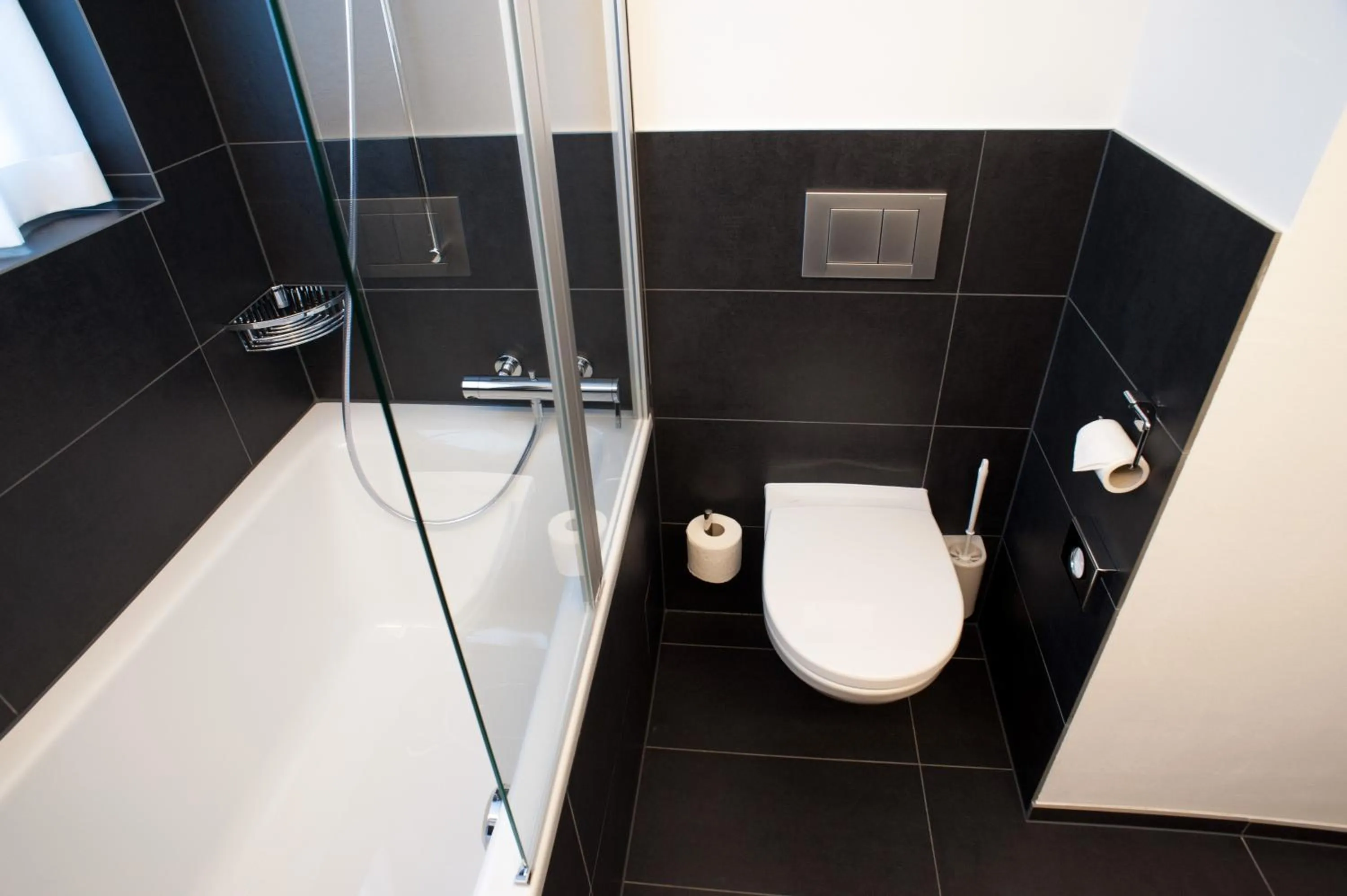 Bathroom in Elite Alpine Lodge - Apart & Breakfast