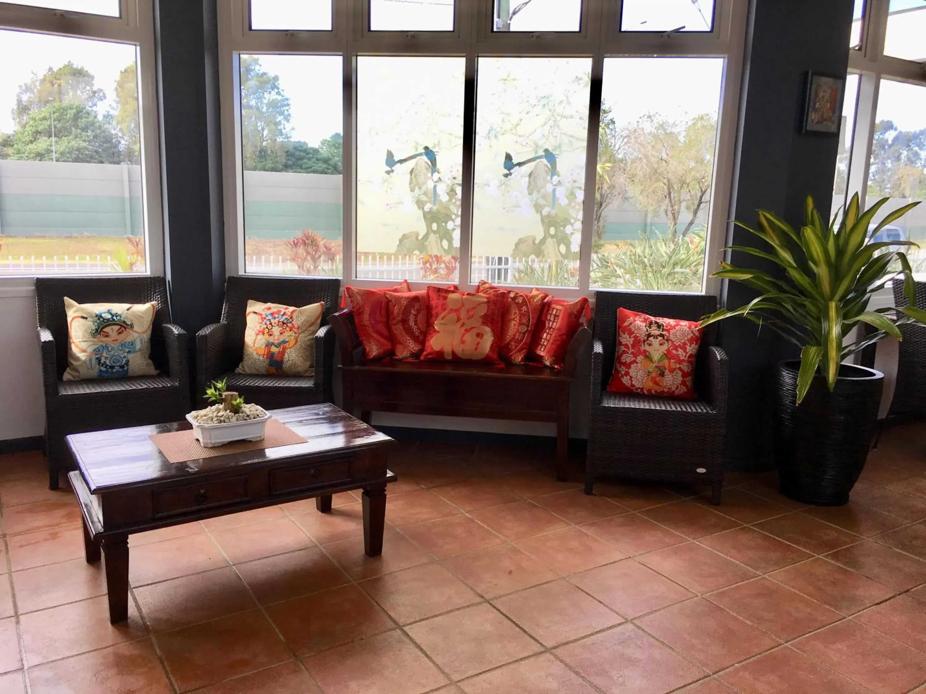 Restaurant/places to eat in South Cairns Resort Restaurant/places to eat in South Cairns Resort