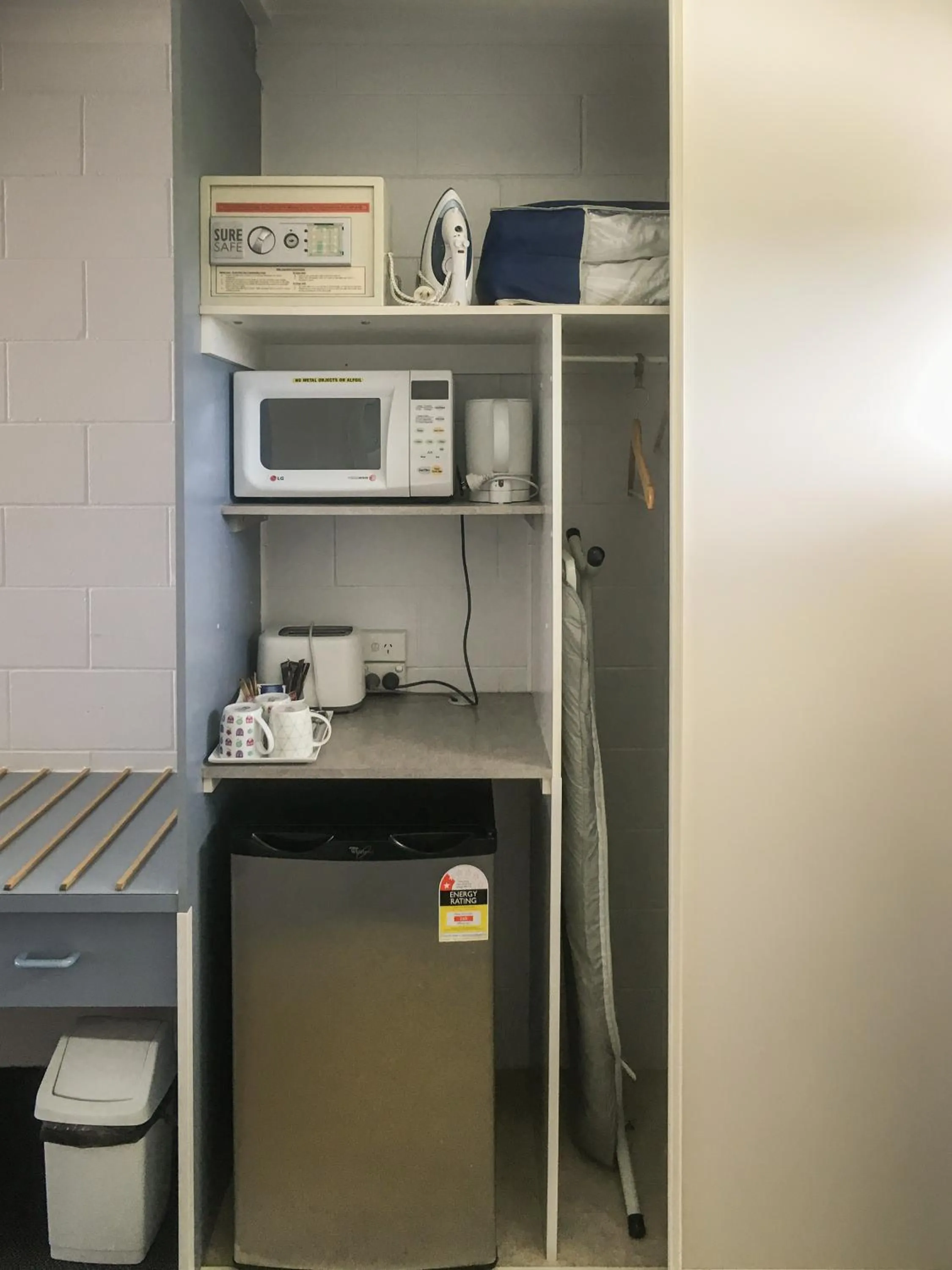 Coffee/tea facilities in South Cairns Resort