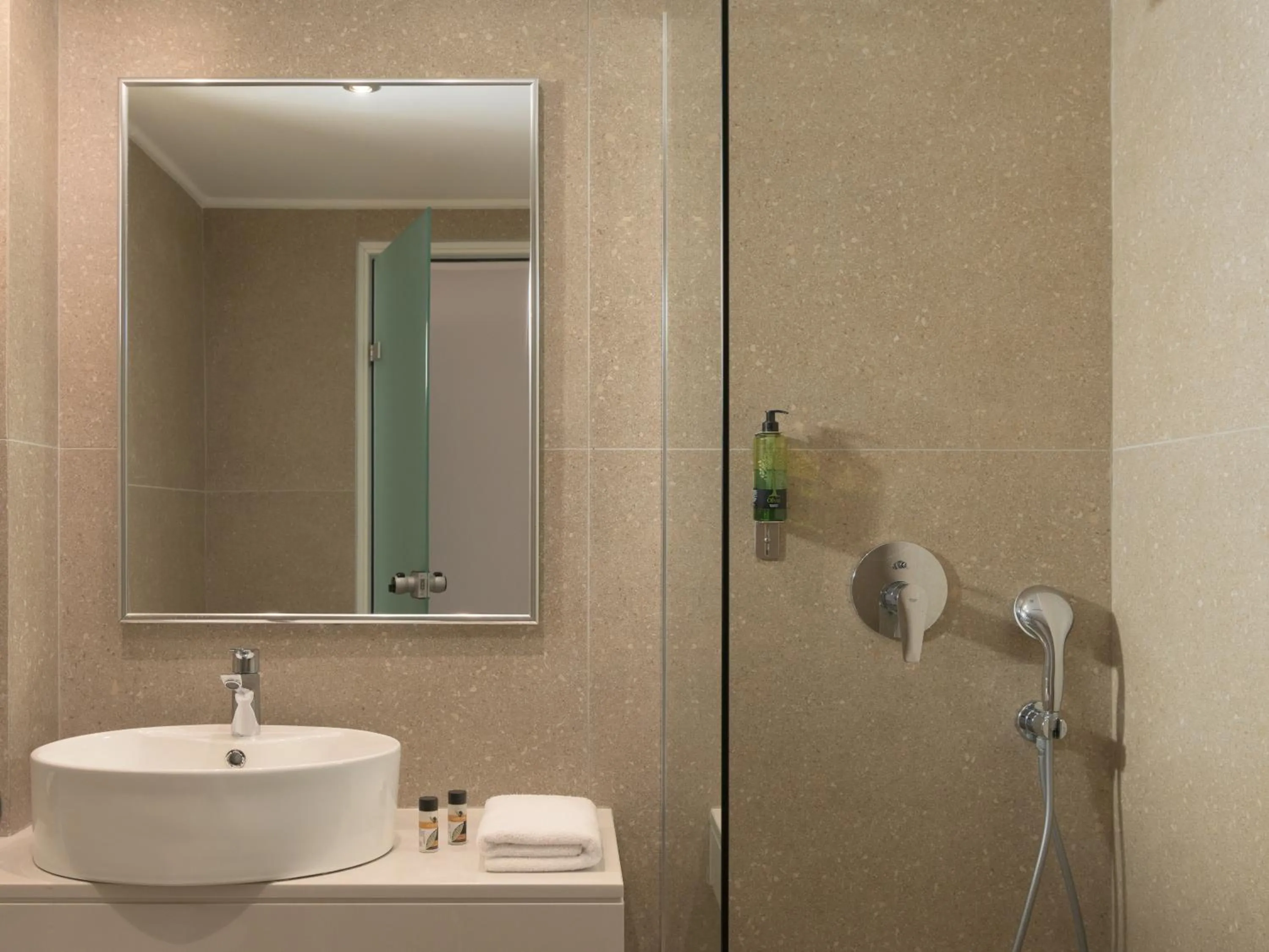 Bathroom in Paralos Irini Mare