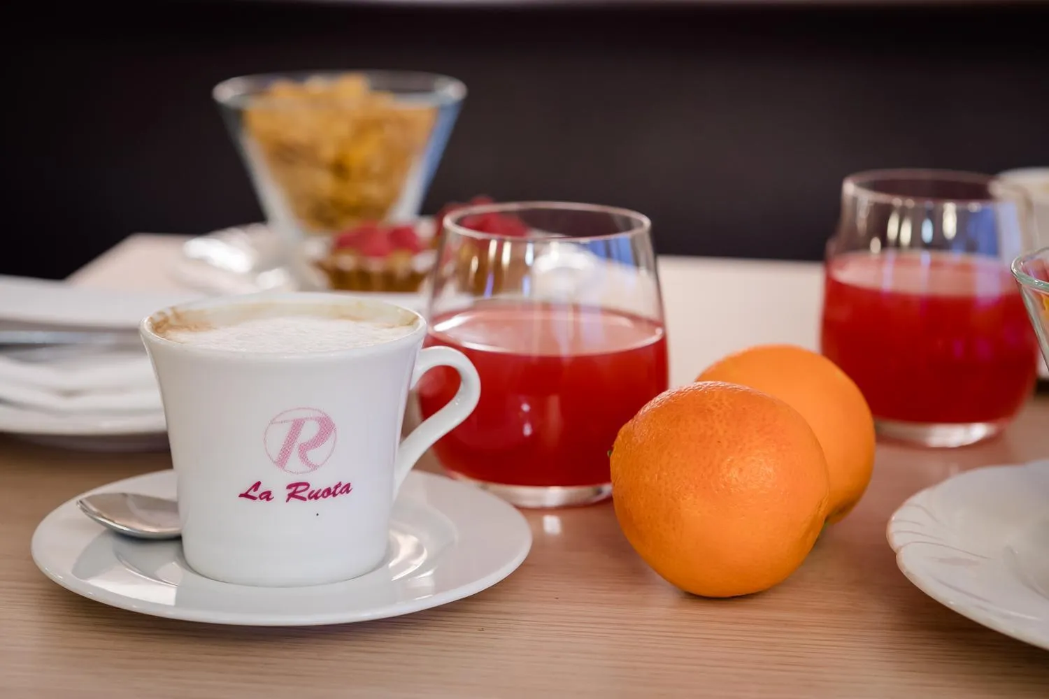 Communal lounge/ TV room in La Ruota