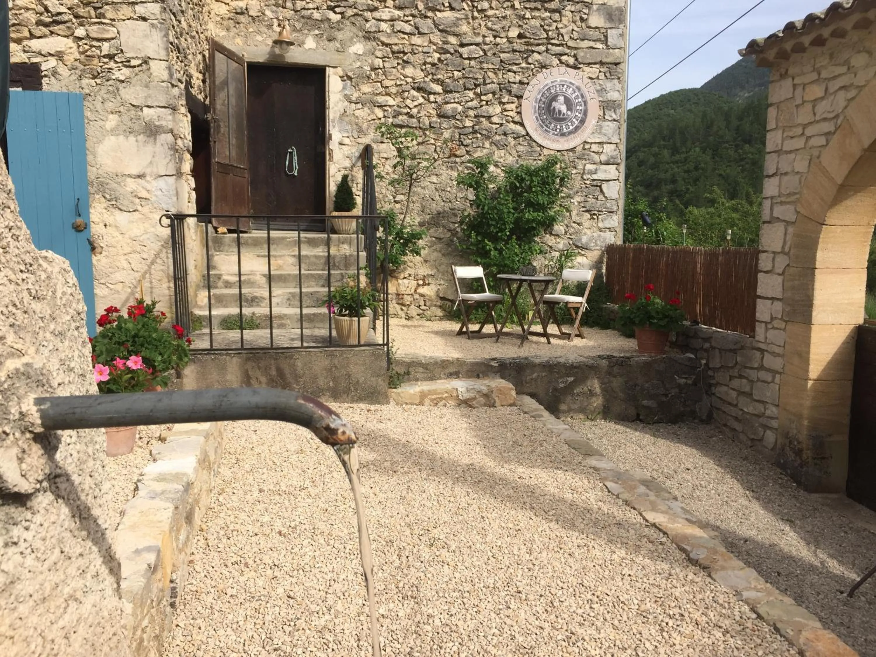 Facade/entrance in Mas de la Pauze