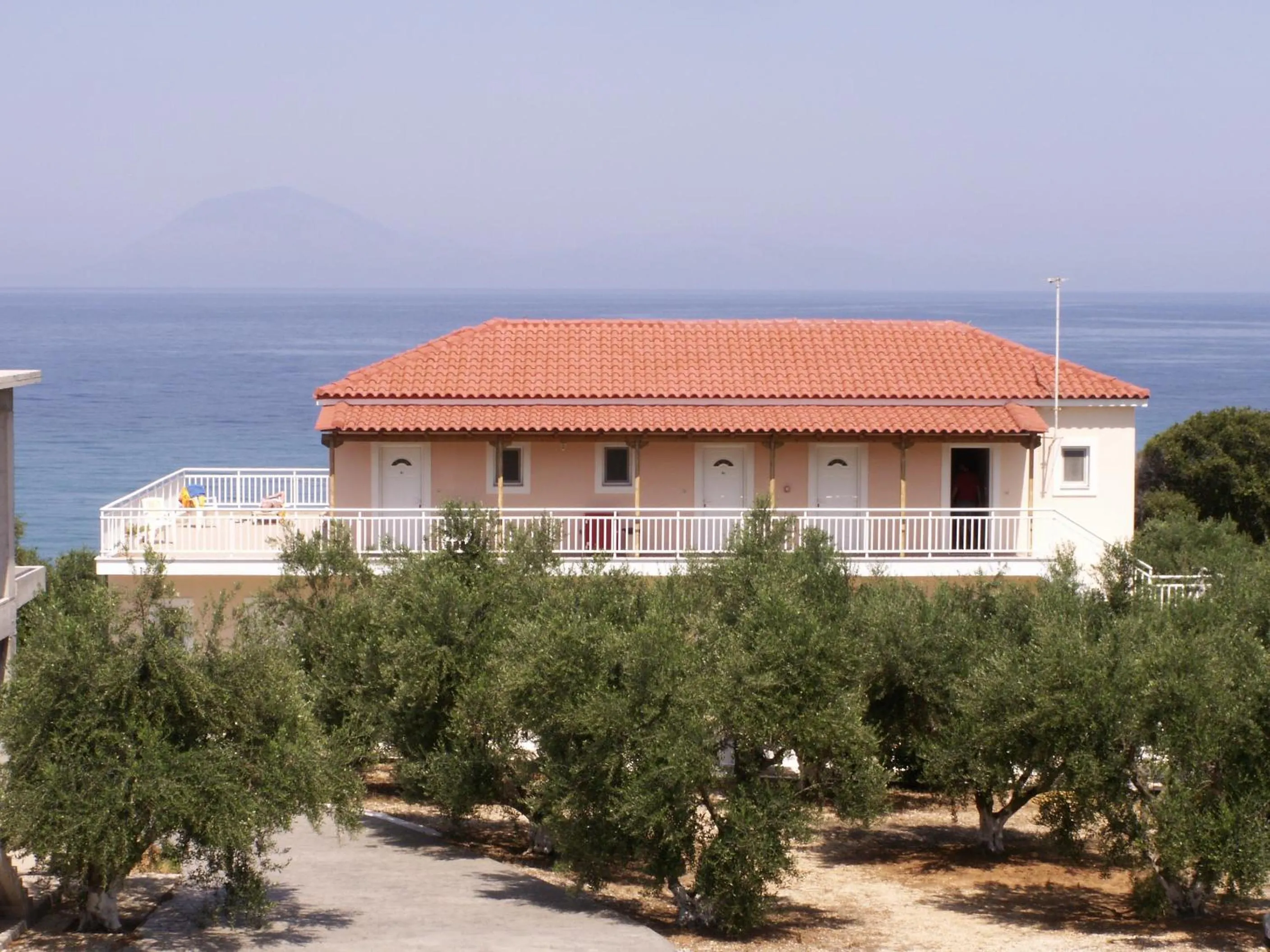 Property building in Kastro Beach Hotel
