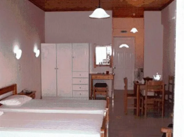 Photo of the whole room, Bed in Kastro Beach Hotel