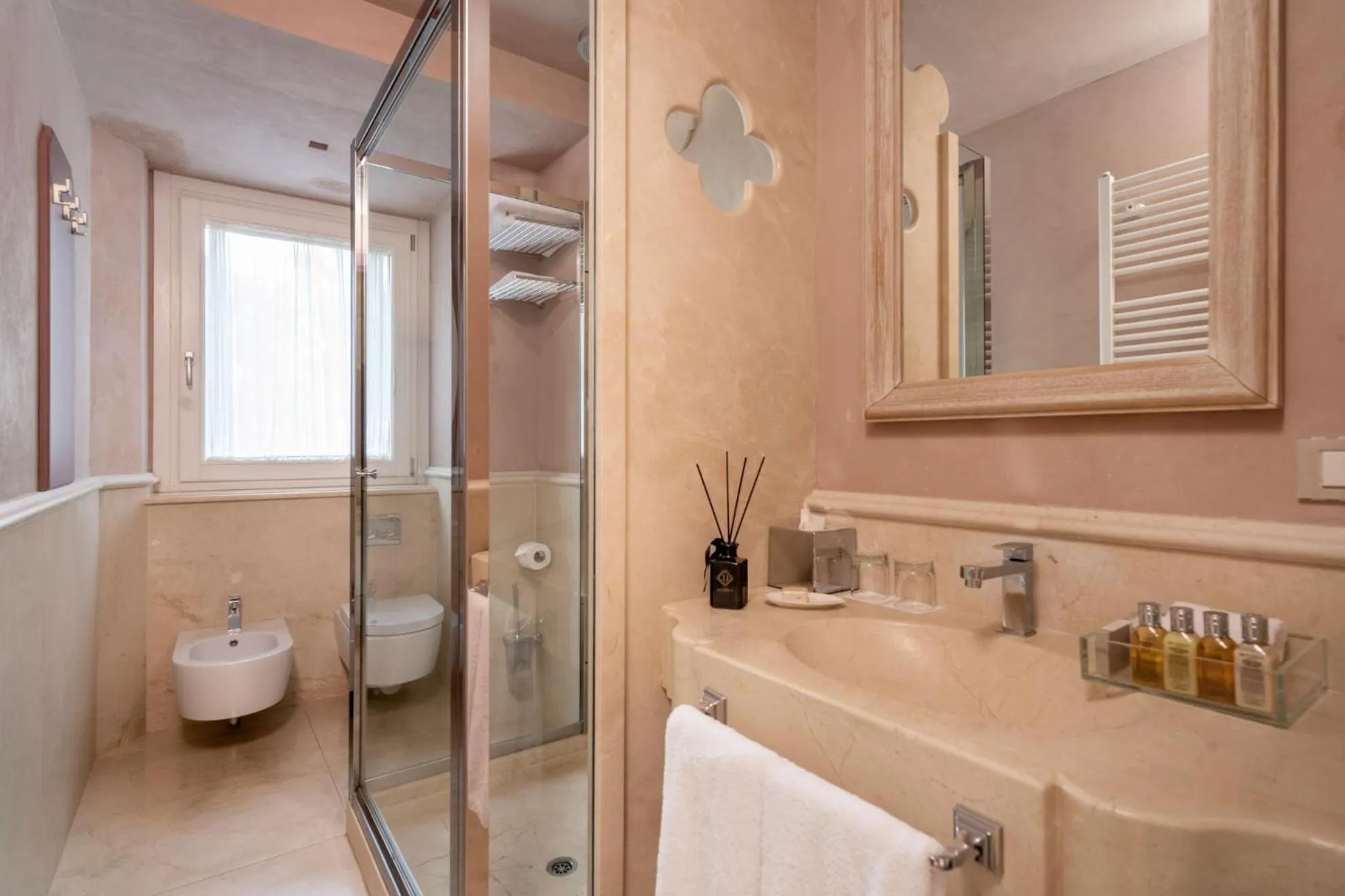 Bathroom in Villa Lattanzi