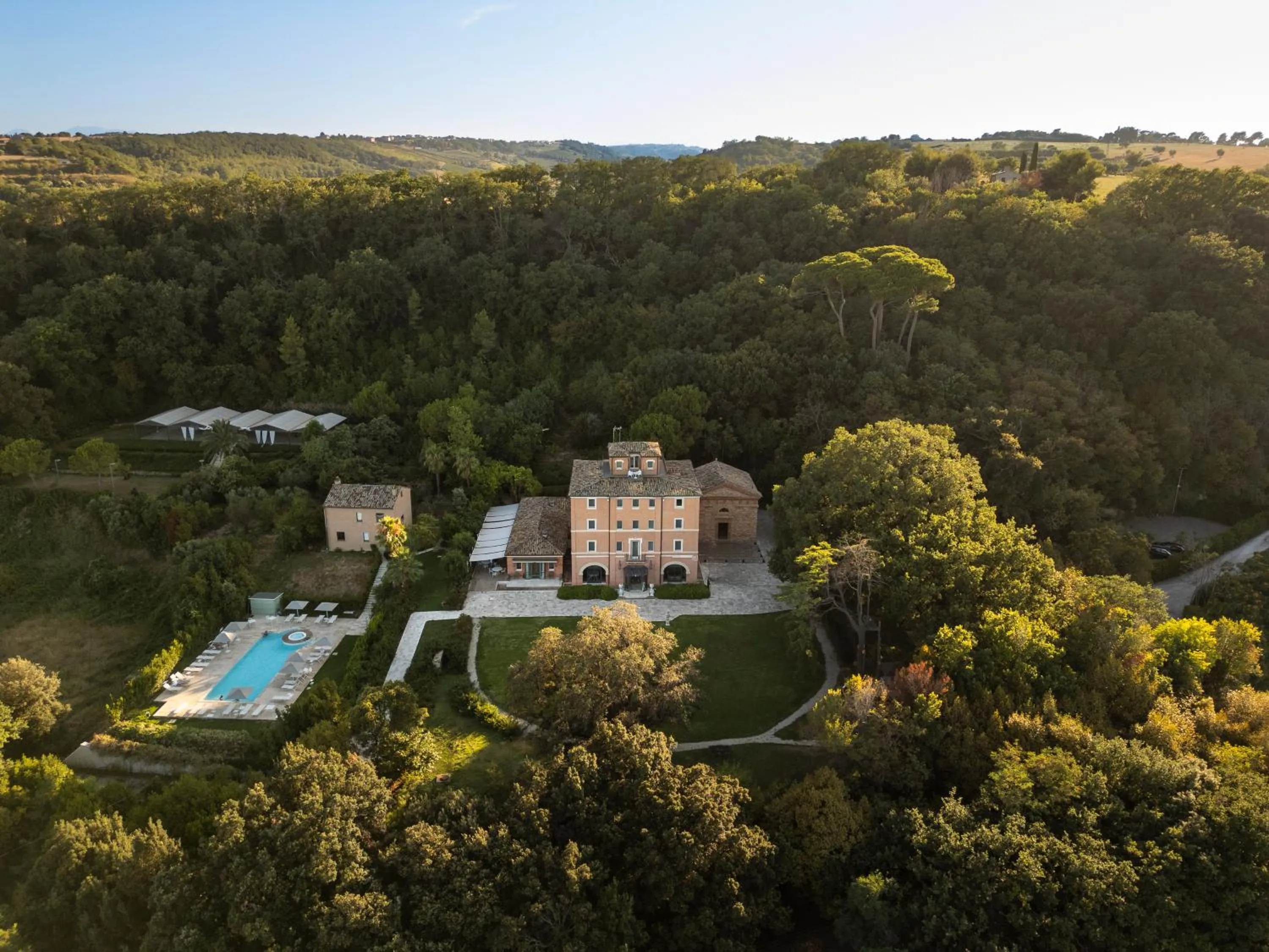 Property building in Villa Lattanzi