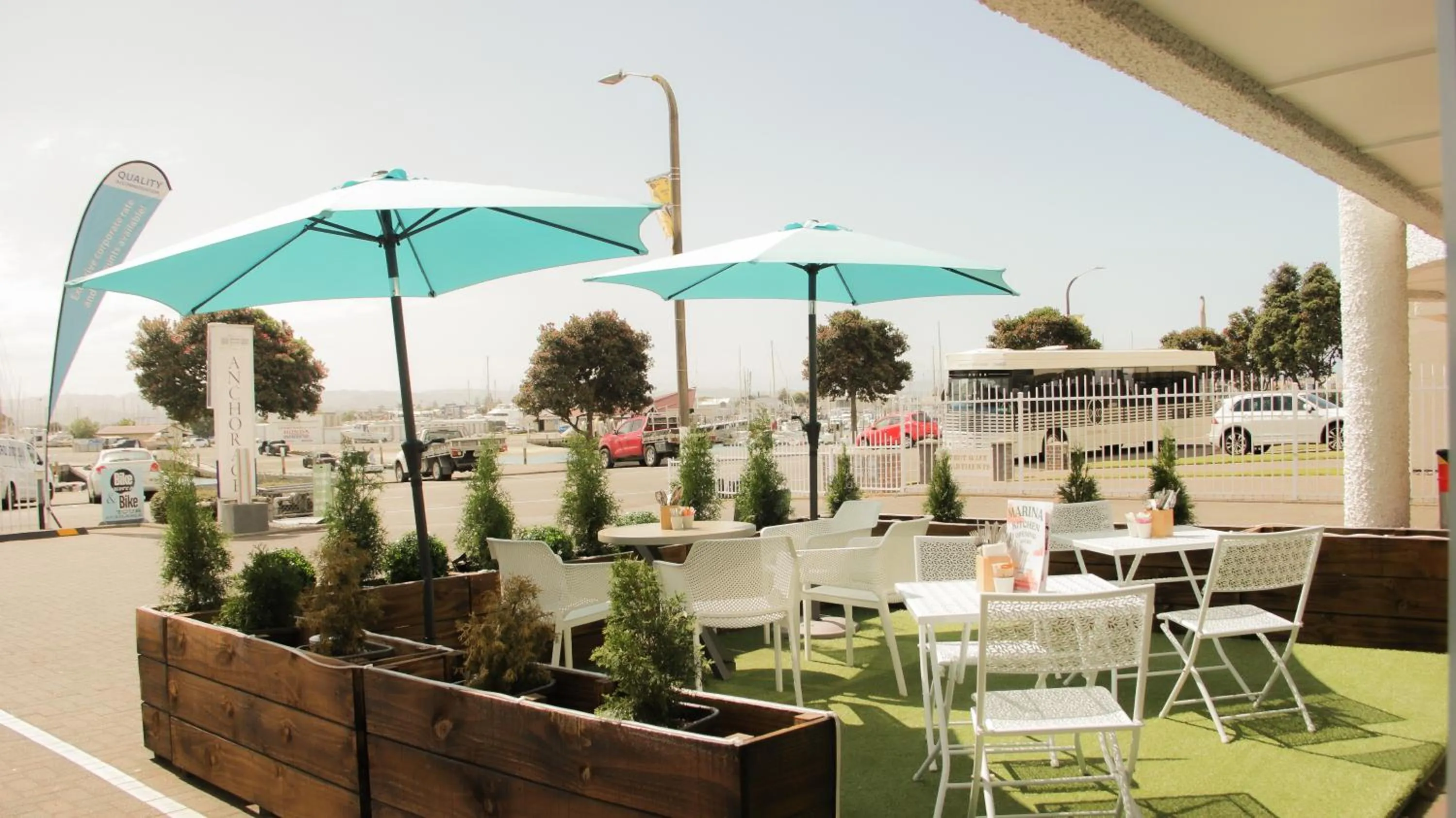 Restaurant/places to eat in Anchorage Motor Lodge