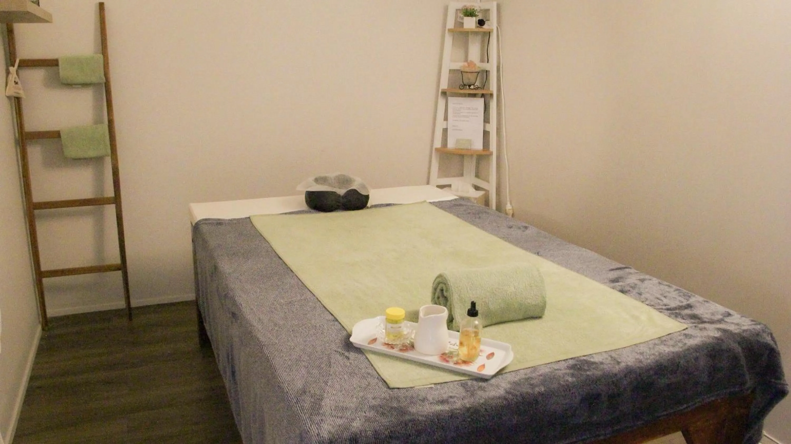 Spa and wellness centre/facilities in Anchorage Motor Lodge