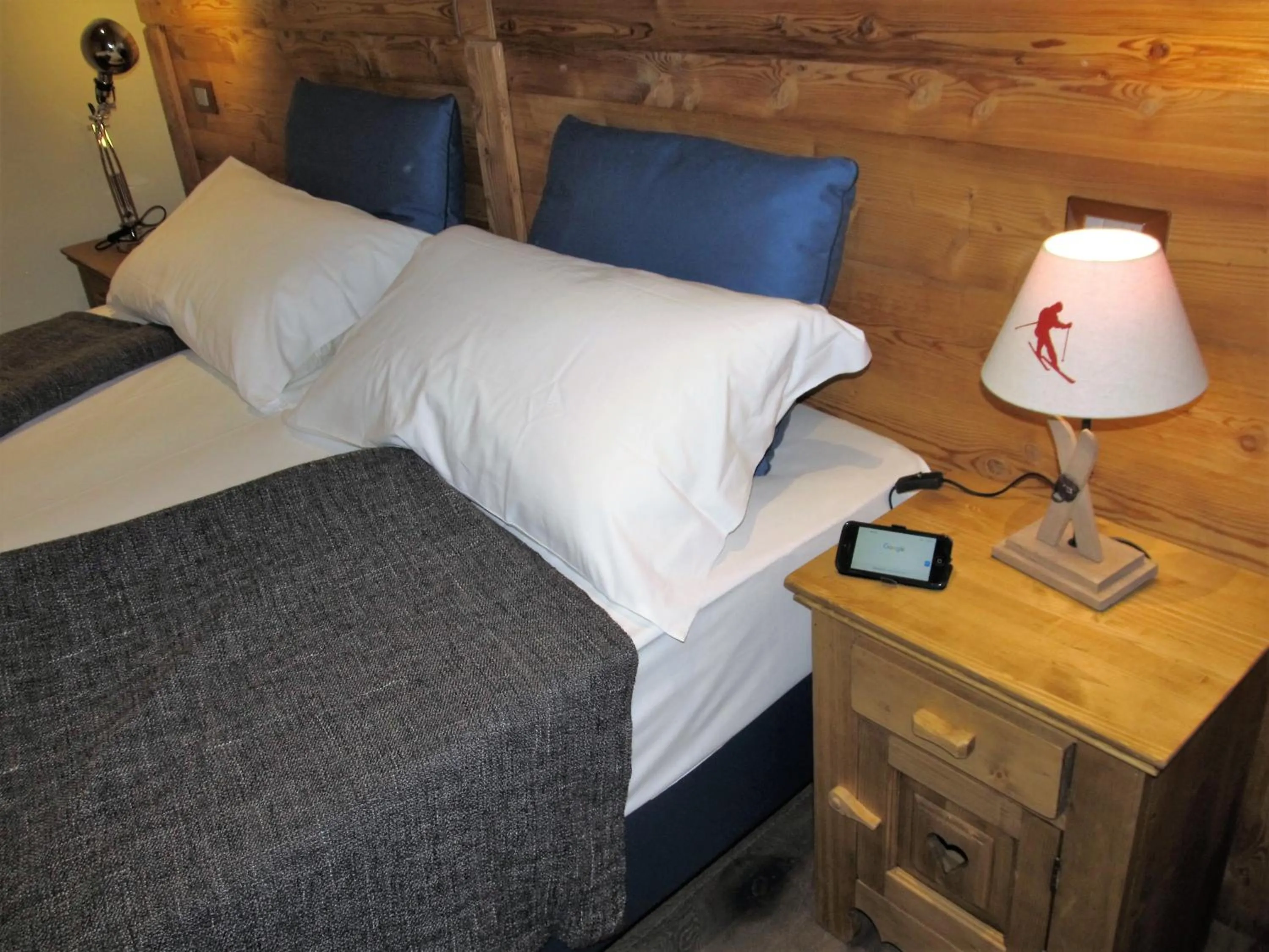 Decorative detail, Bed in Miramonti