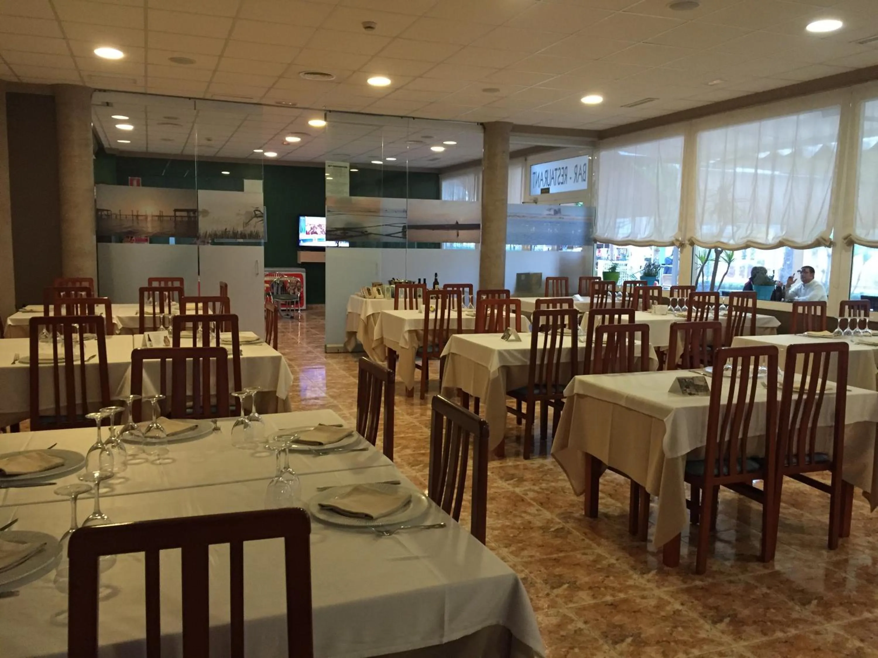 Restaurant/places to eat in Hotel Mediterrani Blau