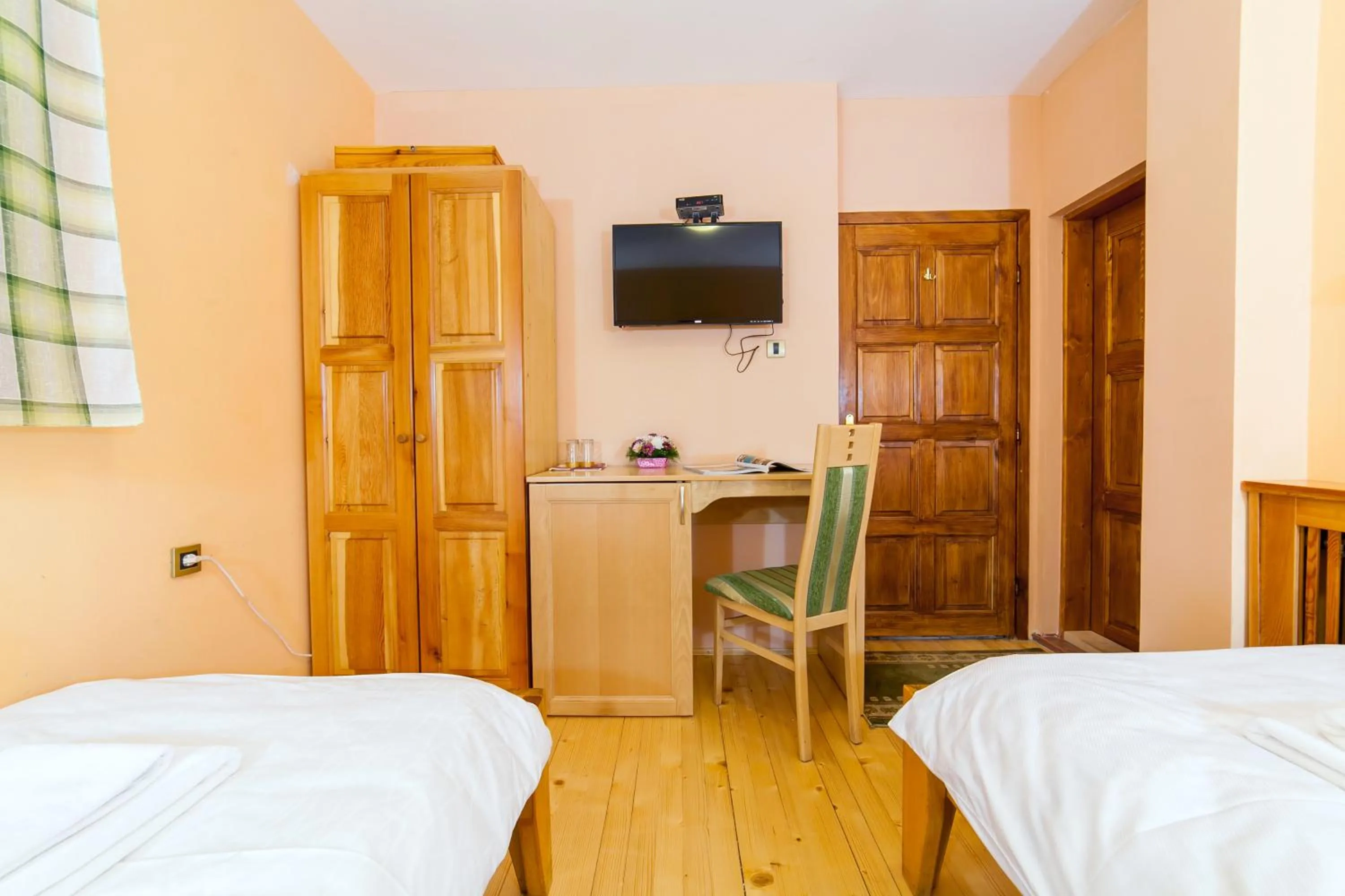 Bedroom, Bed in Hotel & Resort Gacka