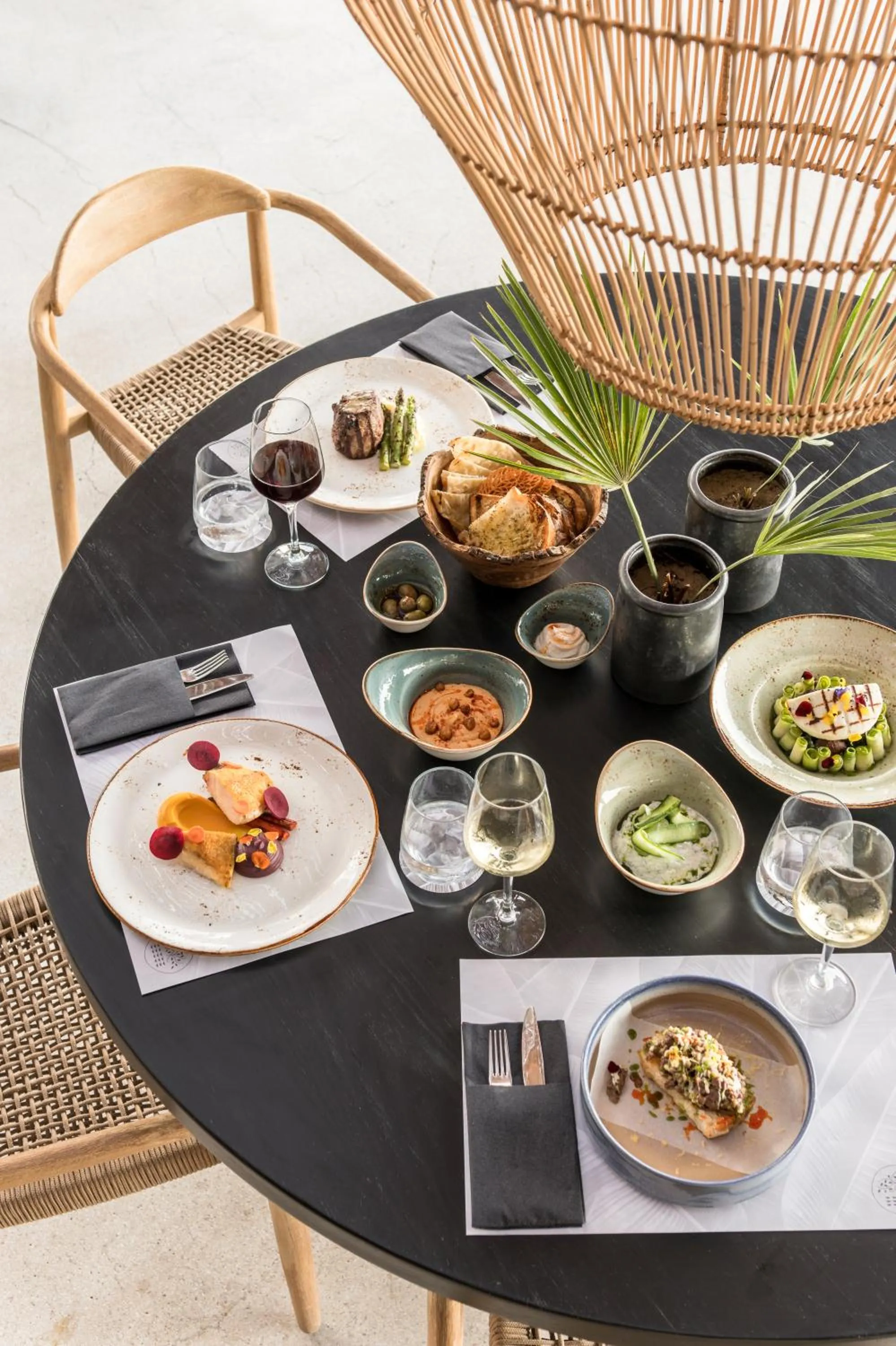 Food and drinks in Lindos Aqua Terra