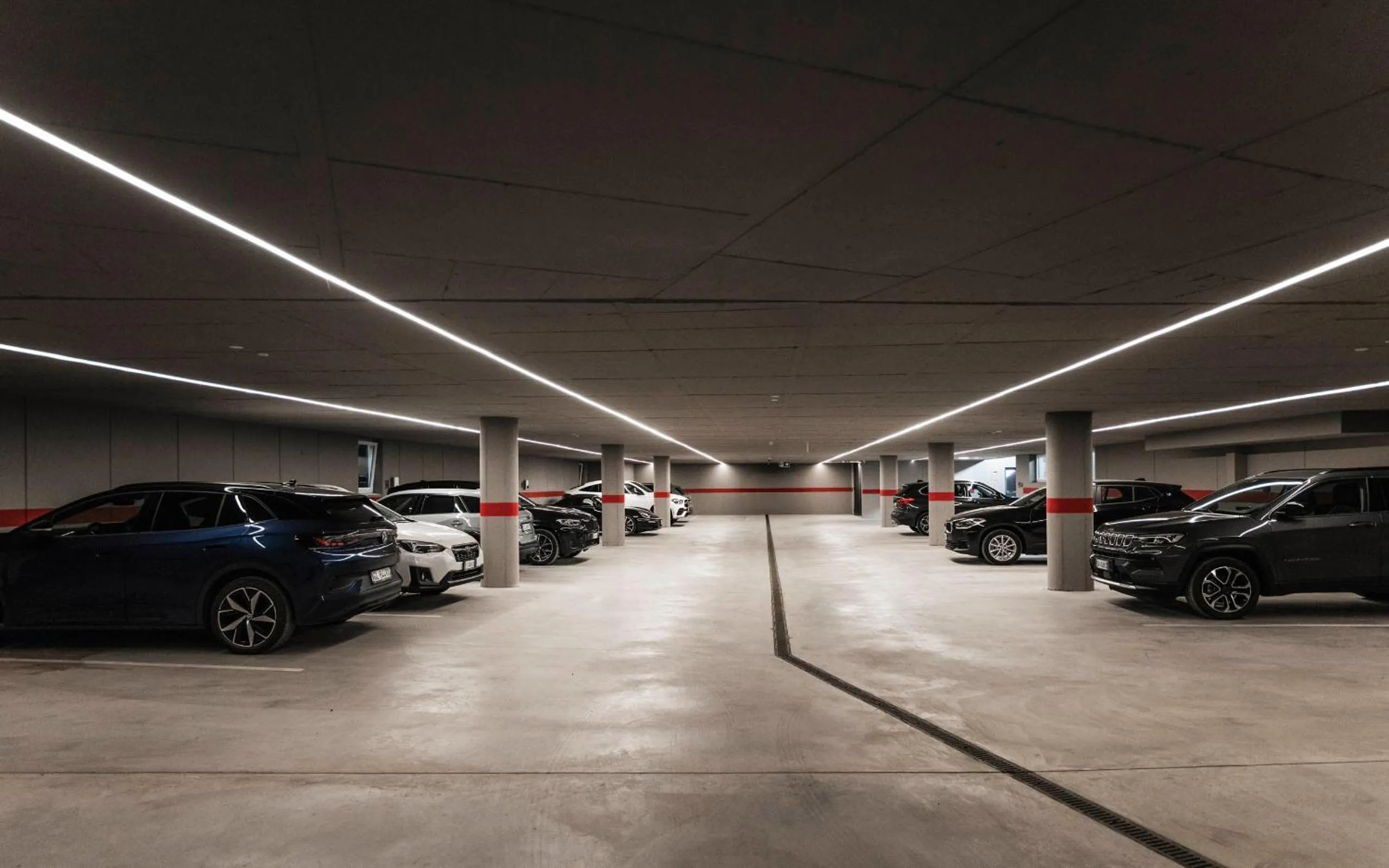 Parking in Hotel Plan de Gralba - das Berghotel