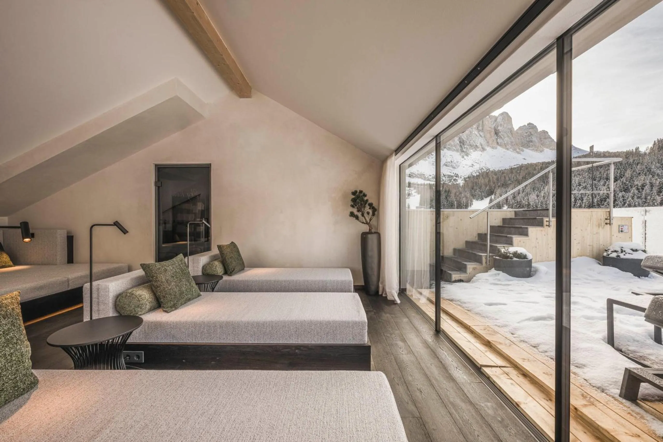 Spa and wellness centre/facilities, Bed in Hotel Plan de Gralba - das Berghotel