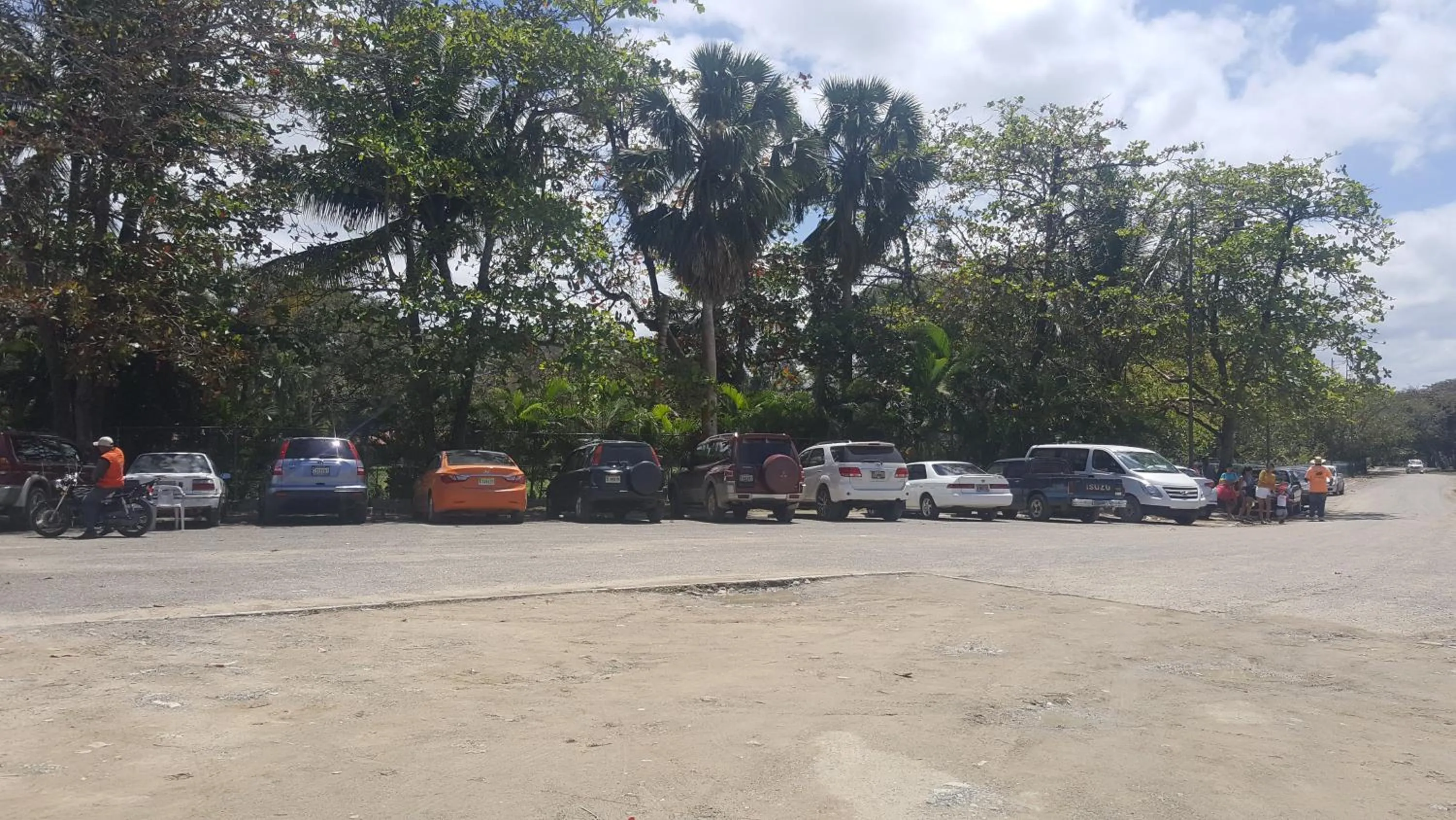 Restaurant/places to eat in Apartamento Costa Azul en El Pueblito