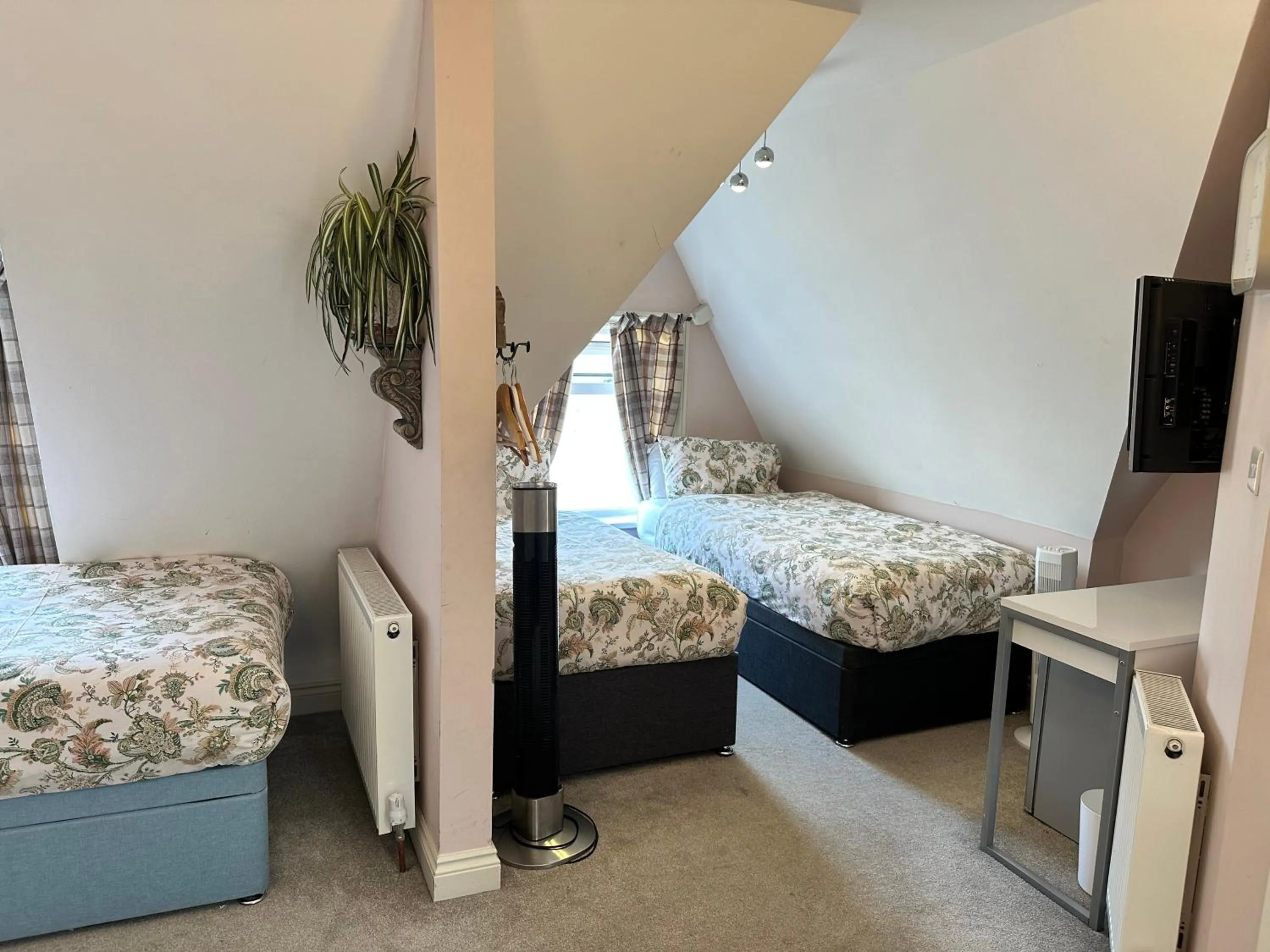 Bedroom, Bed in Boho Beach House - Beach location