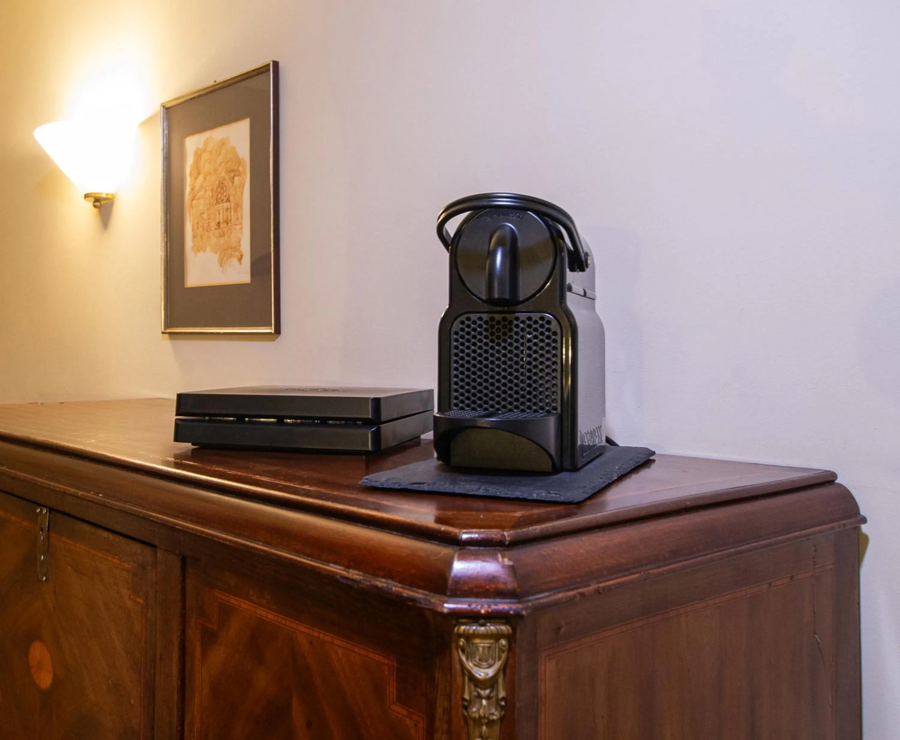 Coffee/tea facilities in Hotel Altmünchen by Blattl